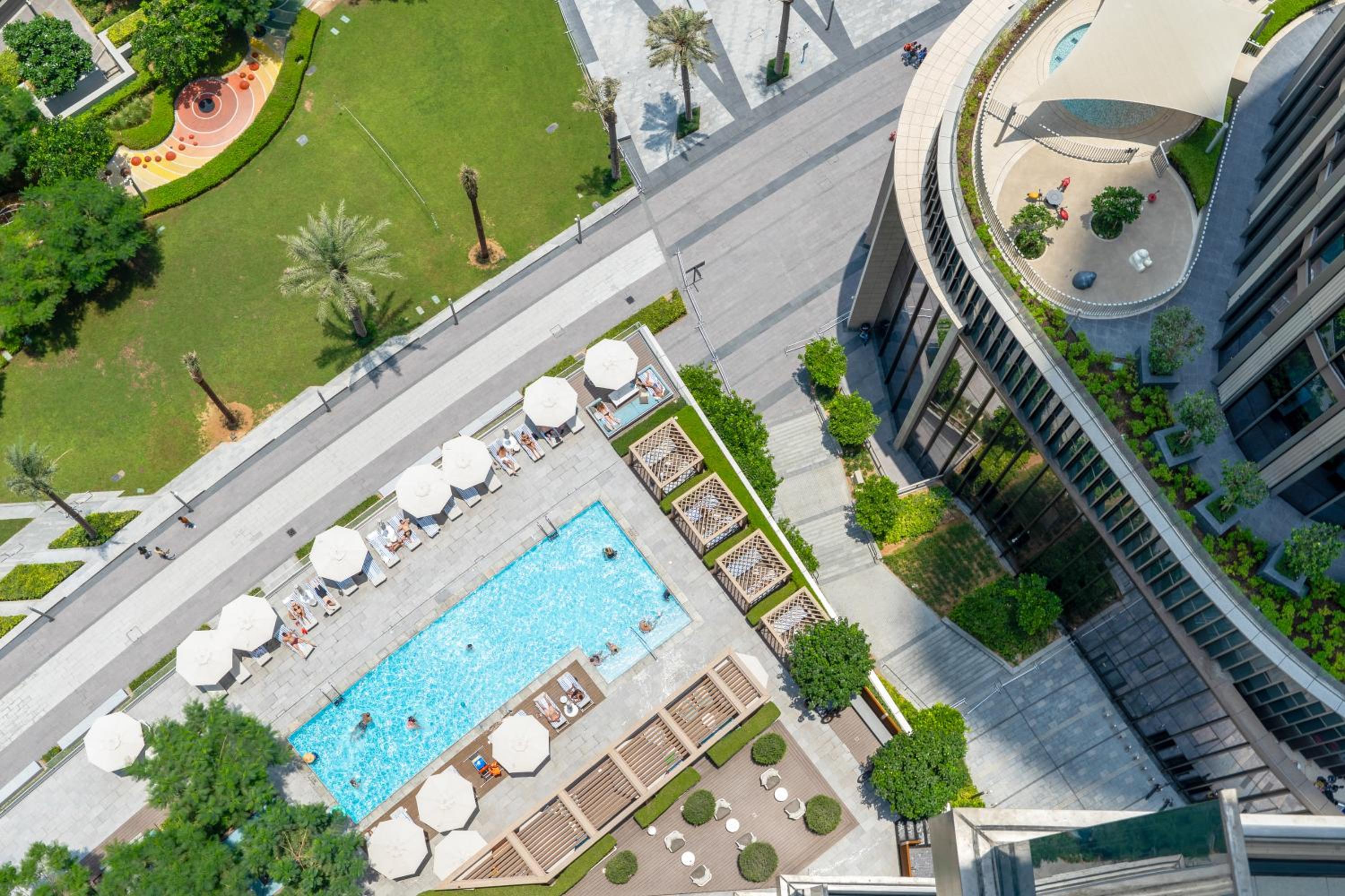 Luxury 3BR Apartment with Burj Khalifa Views - Address Opera