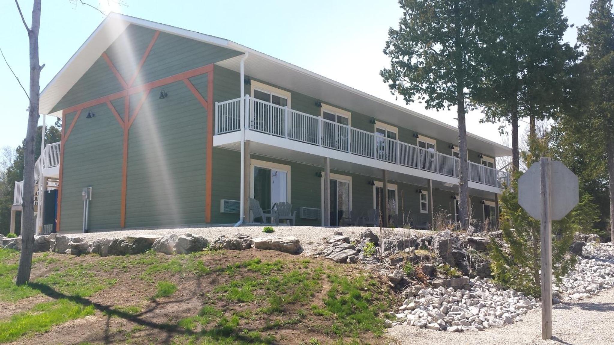 Escarpment Heights Motel