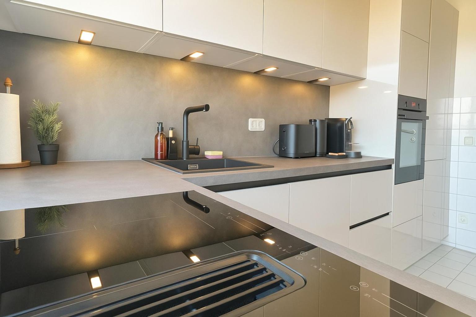 Homely! Bright 3-Room Design Apartment Wiesbaden!