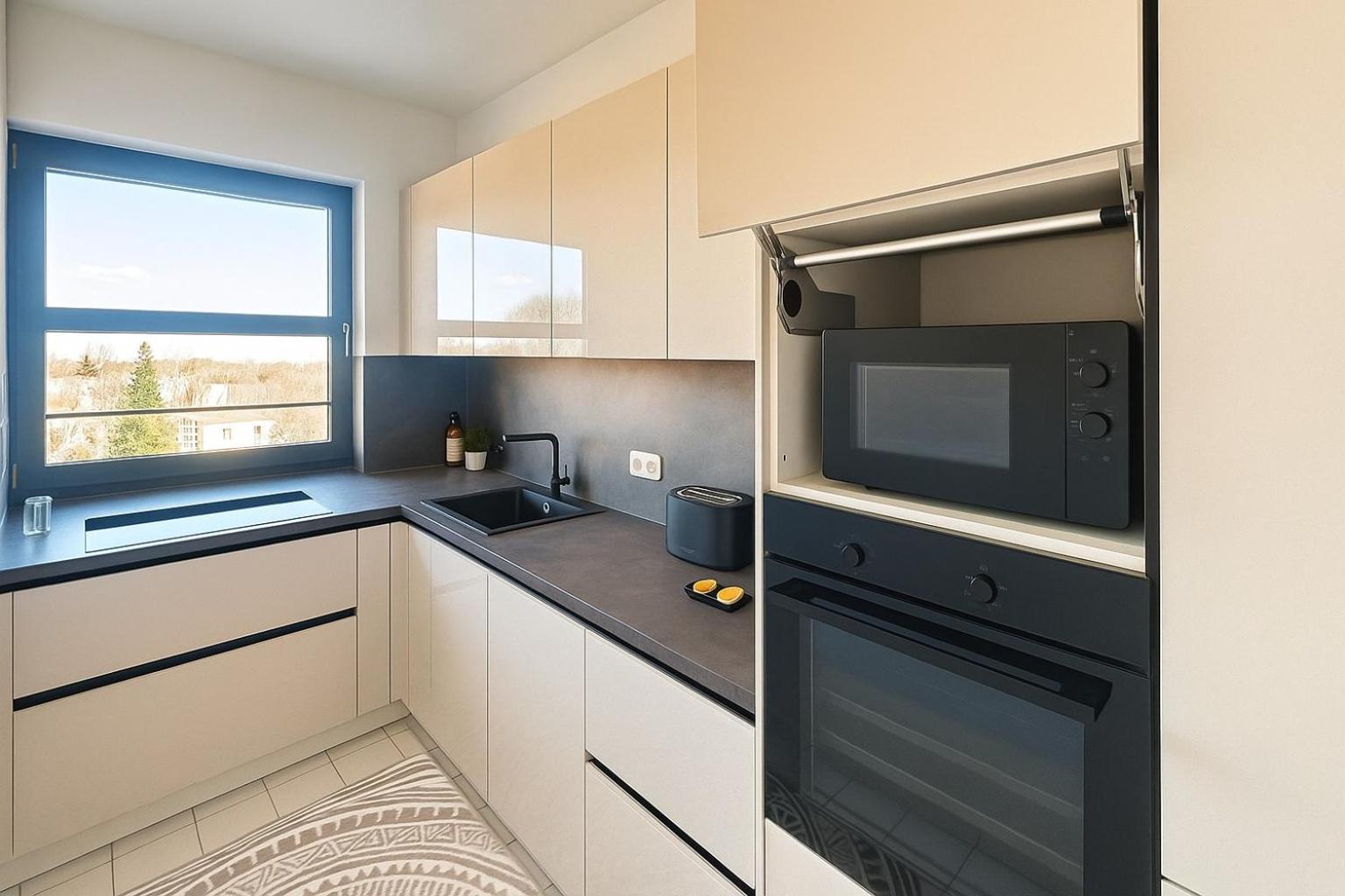 Homely! Bright 3-Room Design Apartment Wiesbaden!