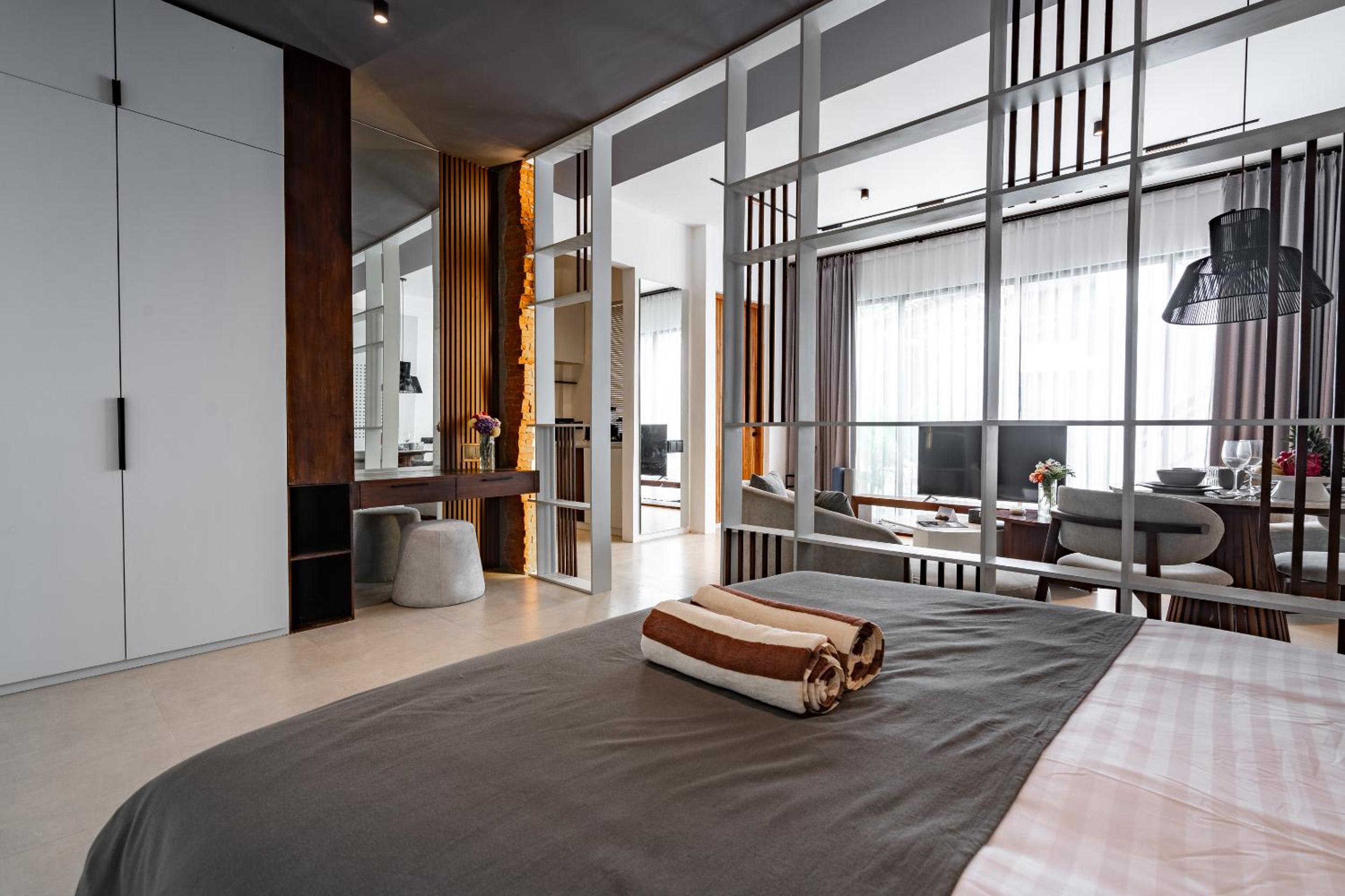 Sebelas Apartments by EVDEkimi - The Residence with Authentic Cafe in Ubud Center