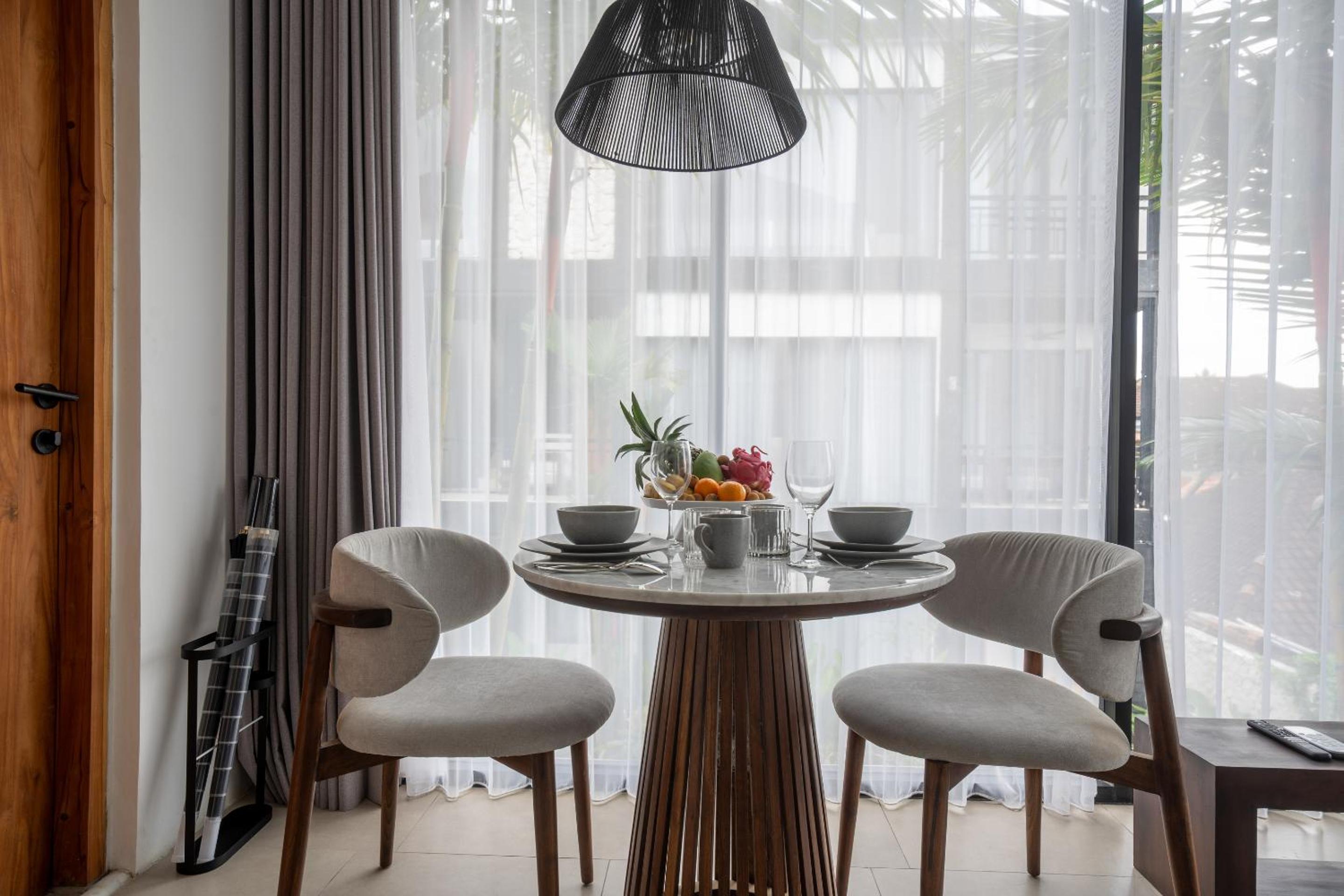 Sebelas Apartments by EVDEkimi - The Residence with Authentic Cafe in Ubud Center