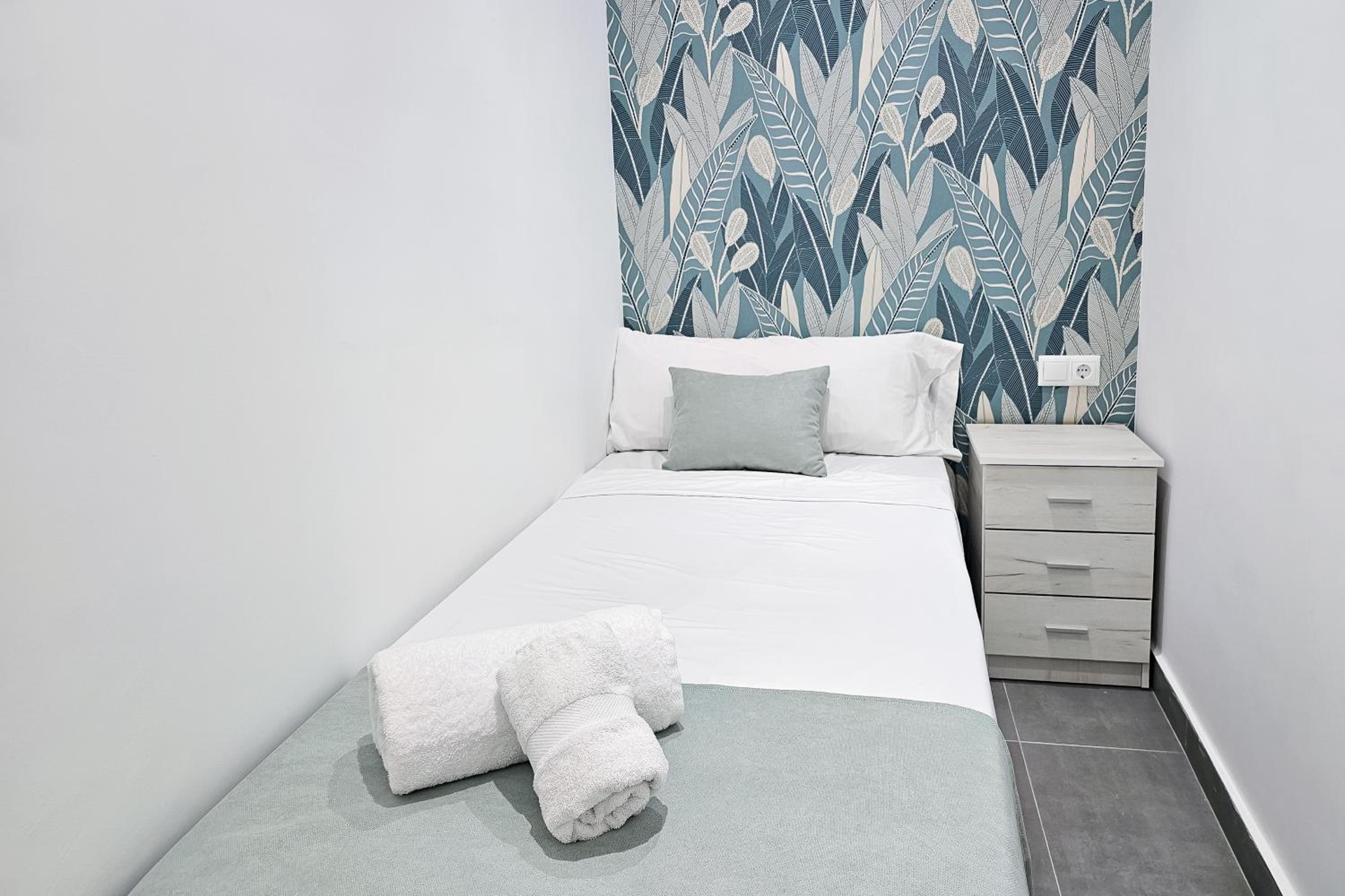 Ro's Lil Suites San Juan Alicante