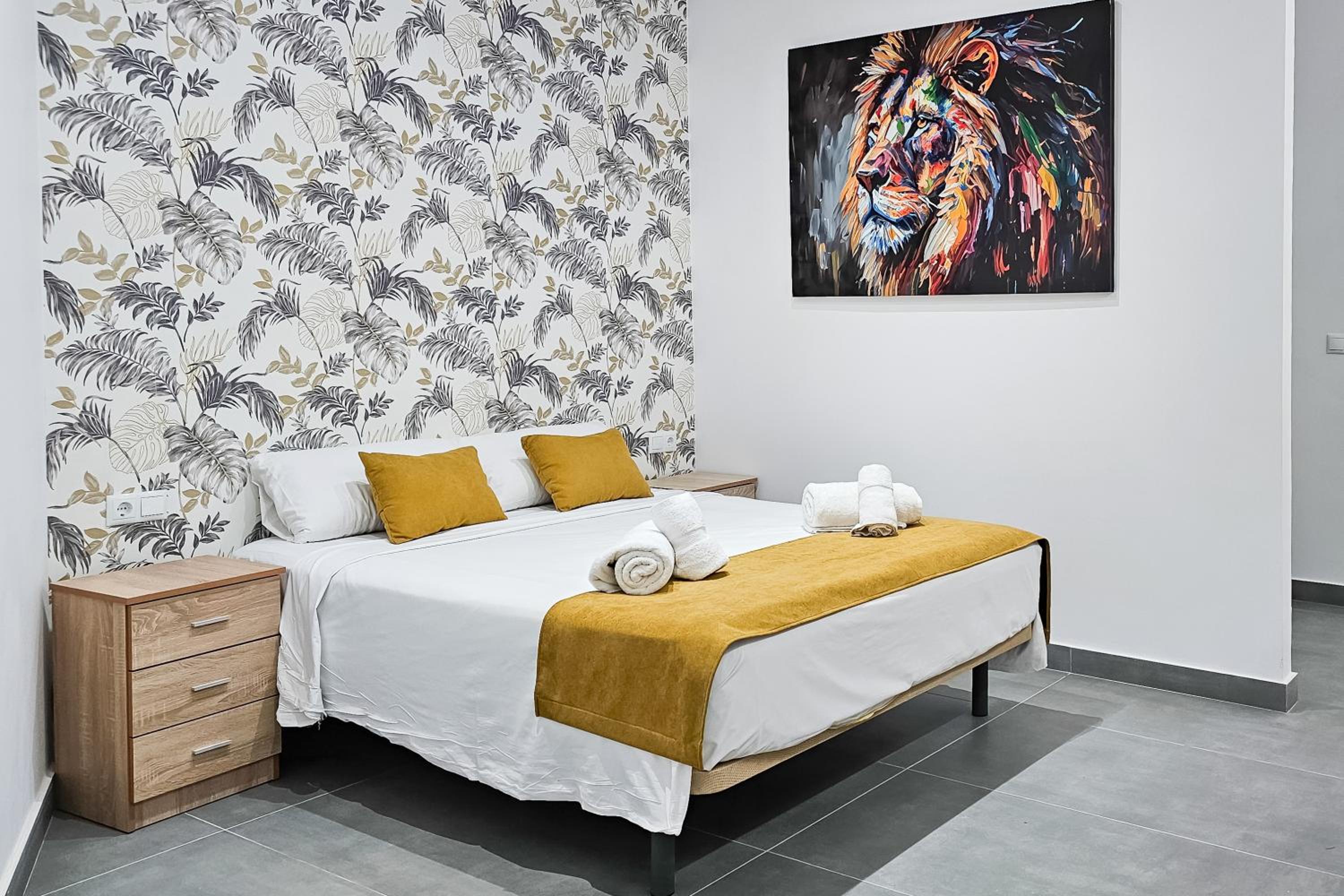 Ro's Lil Suites San Juan Alicante