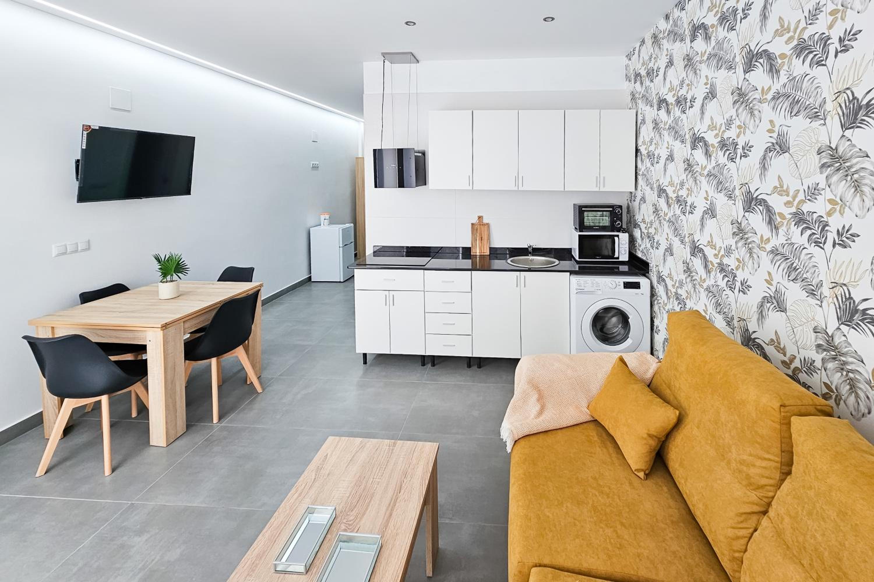 Ro's Lil Suites San Juan Alicante