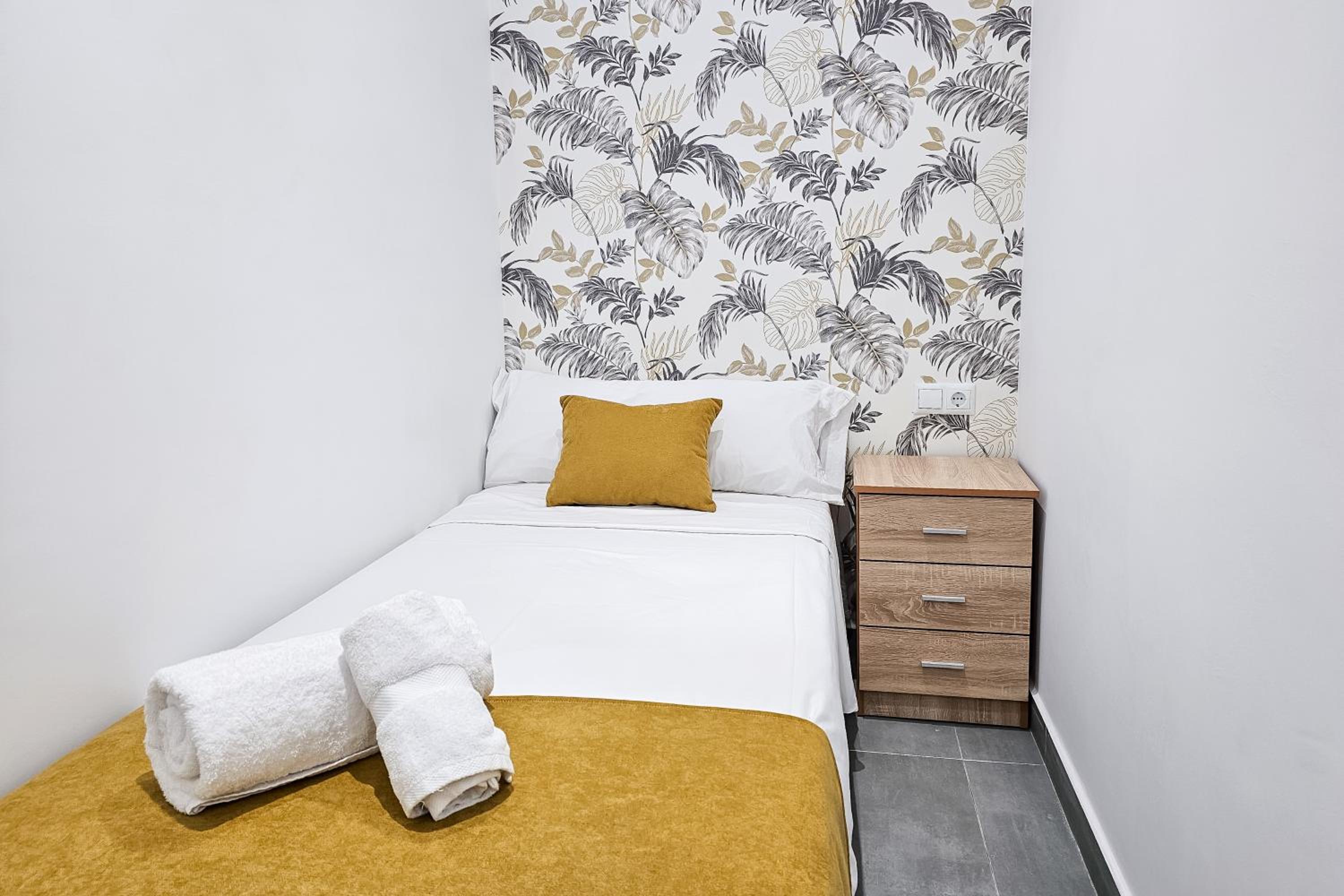 Ro's Lil Suites San Juan Alicante