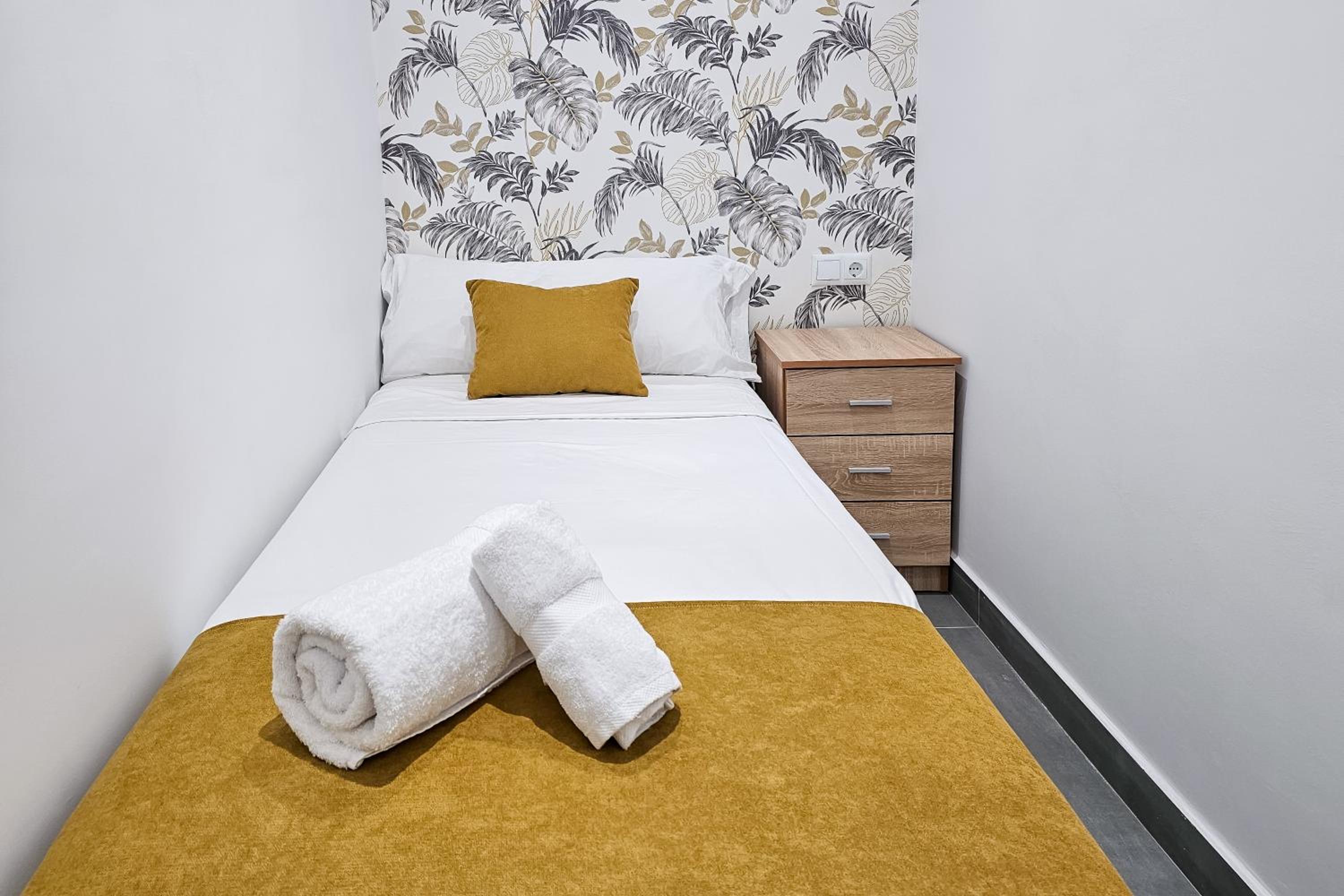 Ro's Lil Suites San Juan Alicante