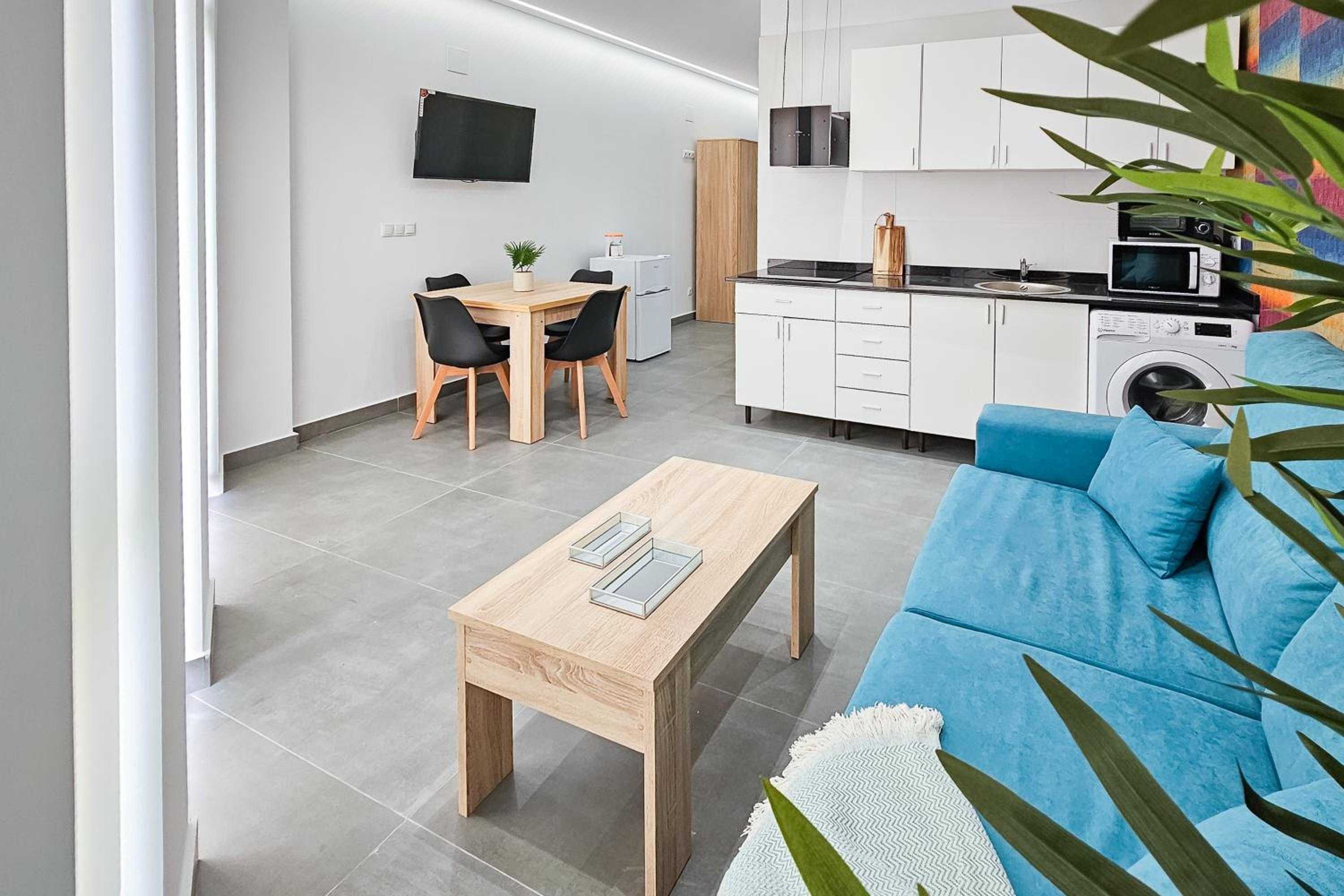 Ro's Lil Suites San Juan Alicante
