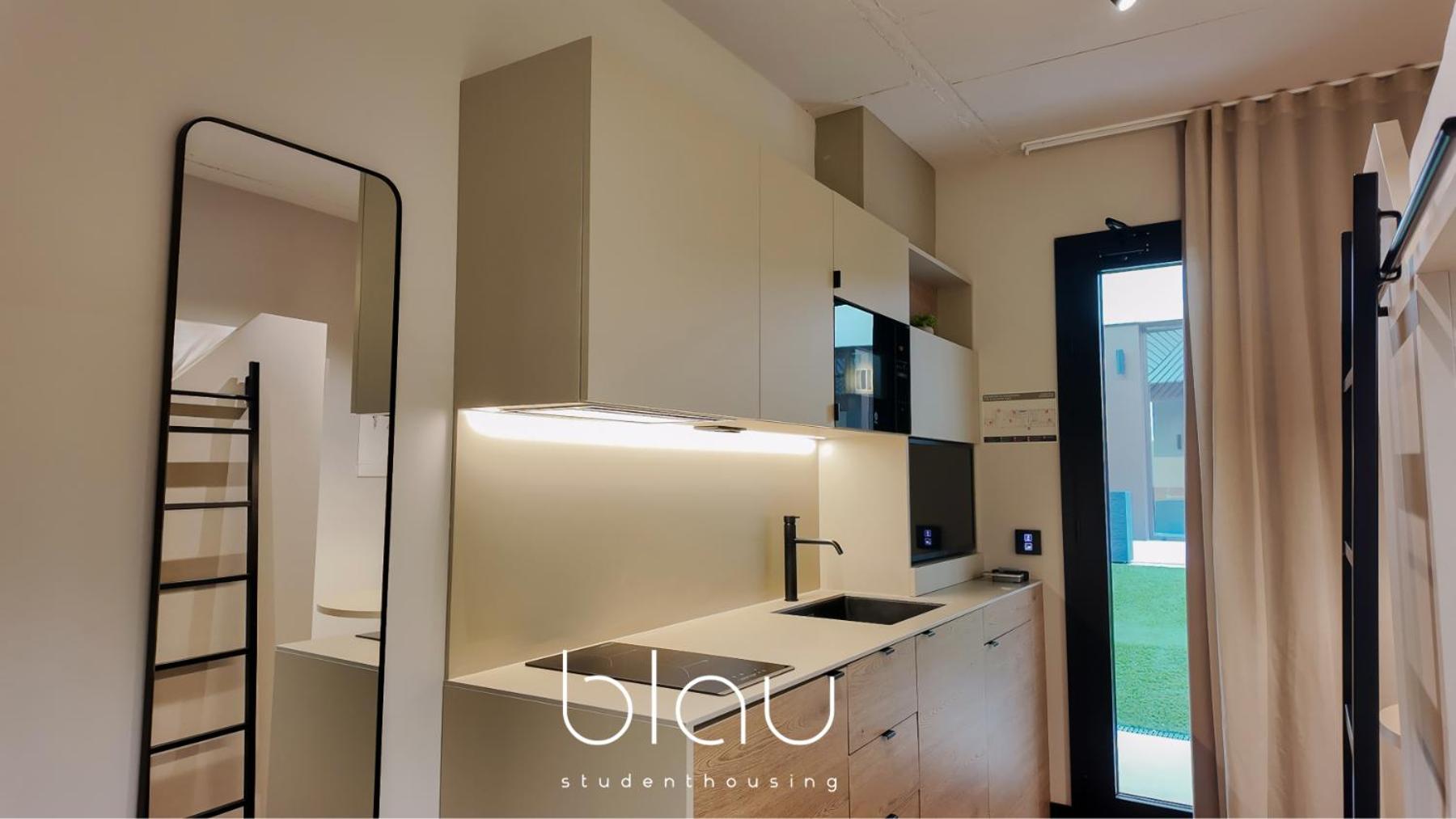 BLAU Student Housing - Students Only