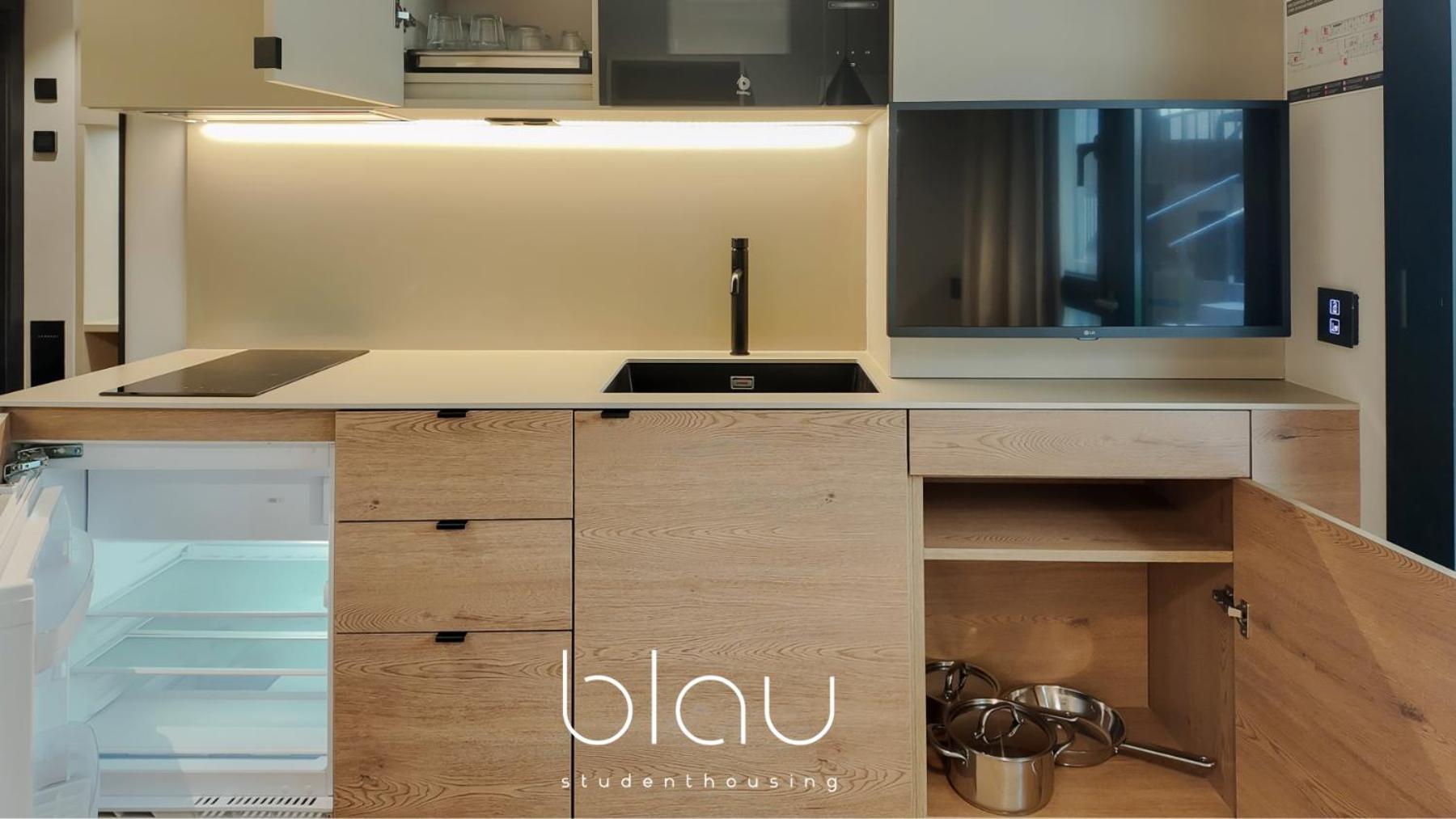 BLAU Student Housing - Students Only
