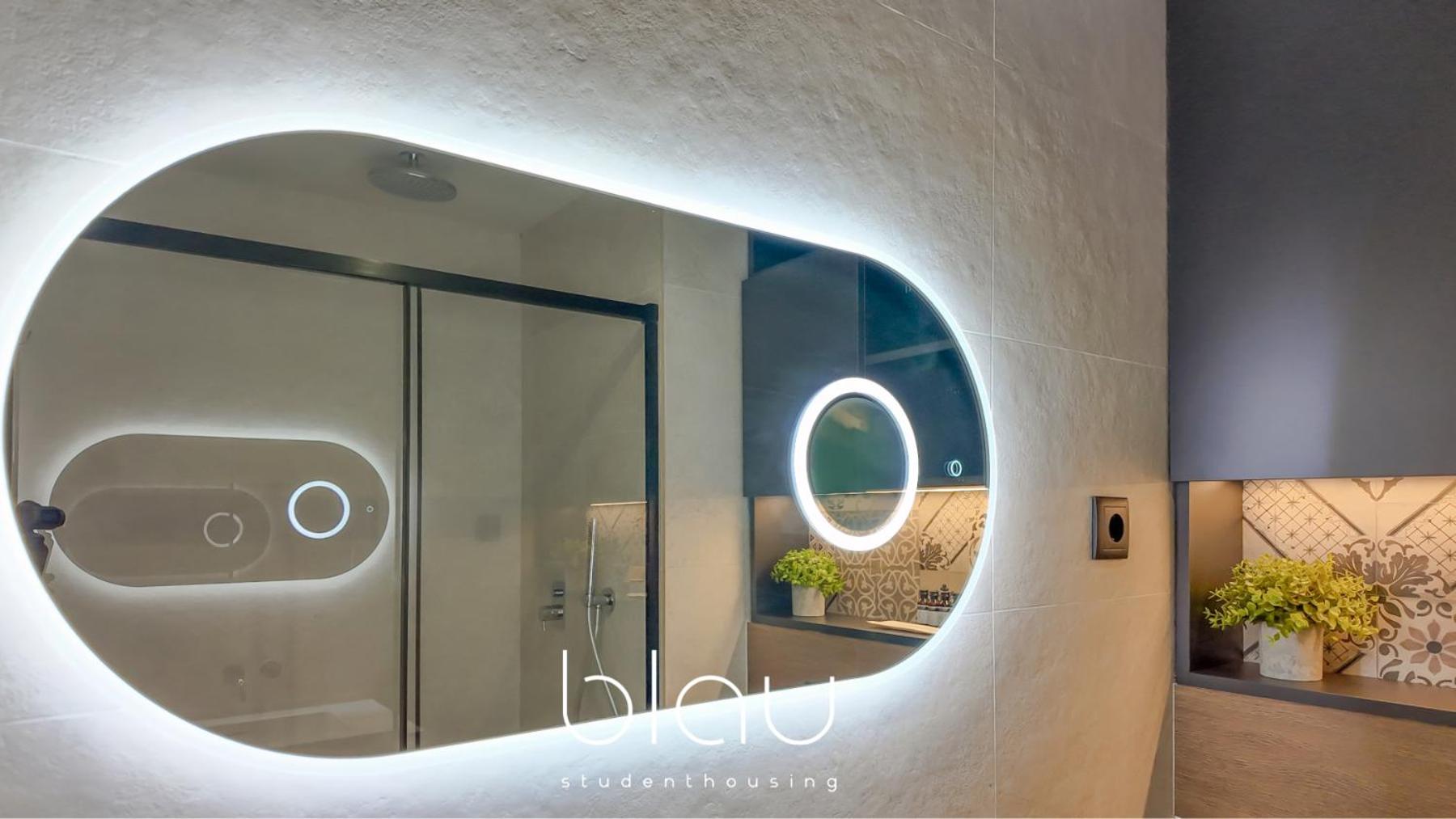 BLAU Student Housing - Students Only