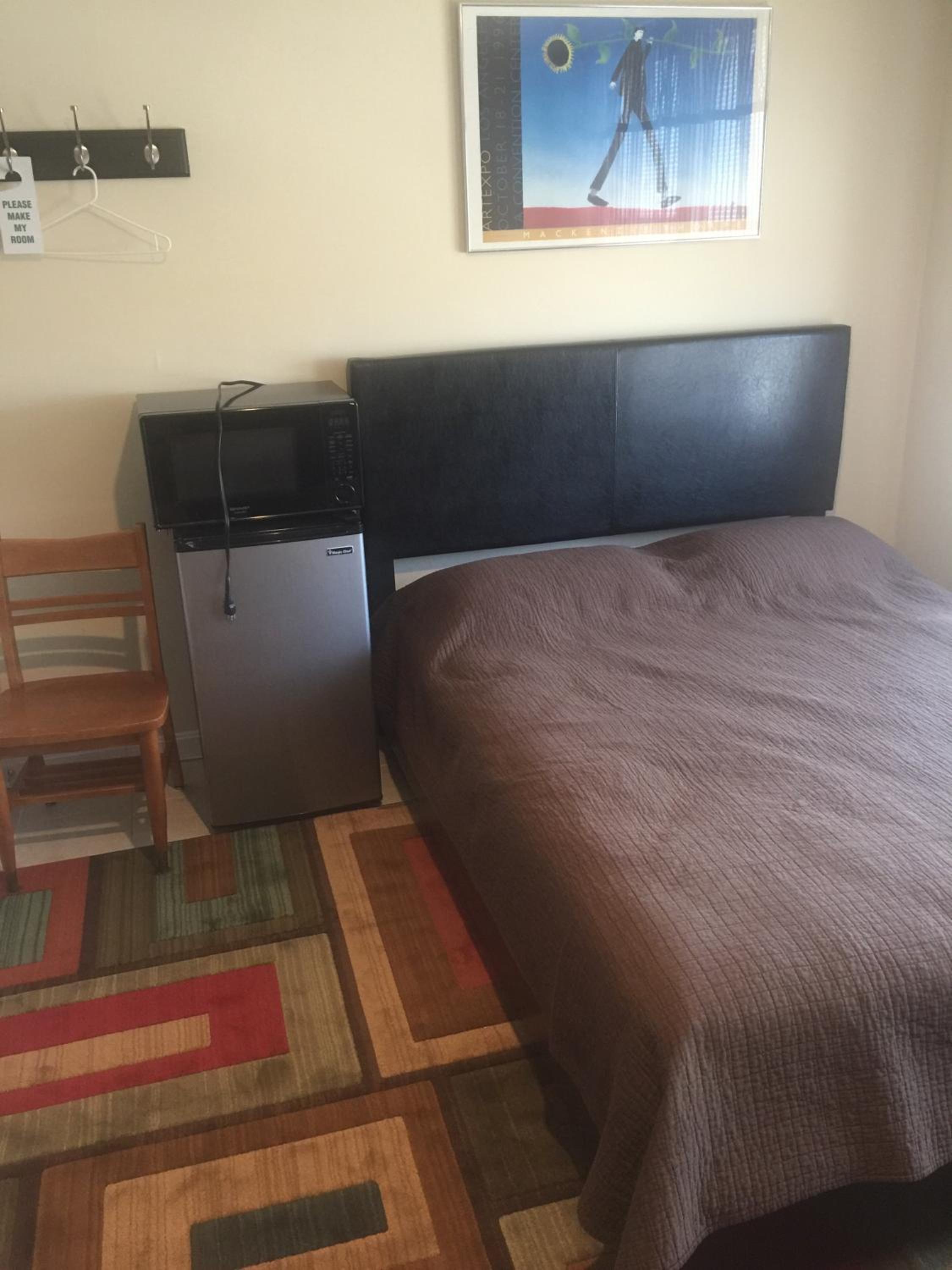 Misquamicut Beach Front Inn