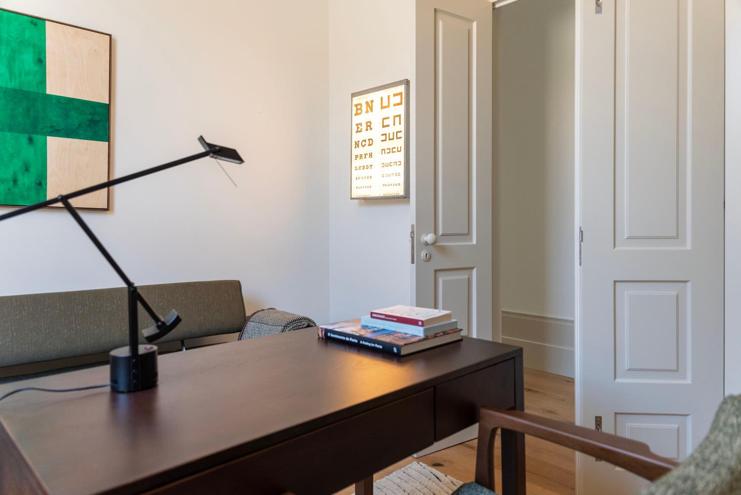 Oceanfront Villa Near Porto Historical Centre