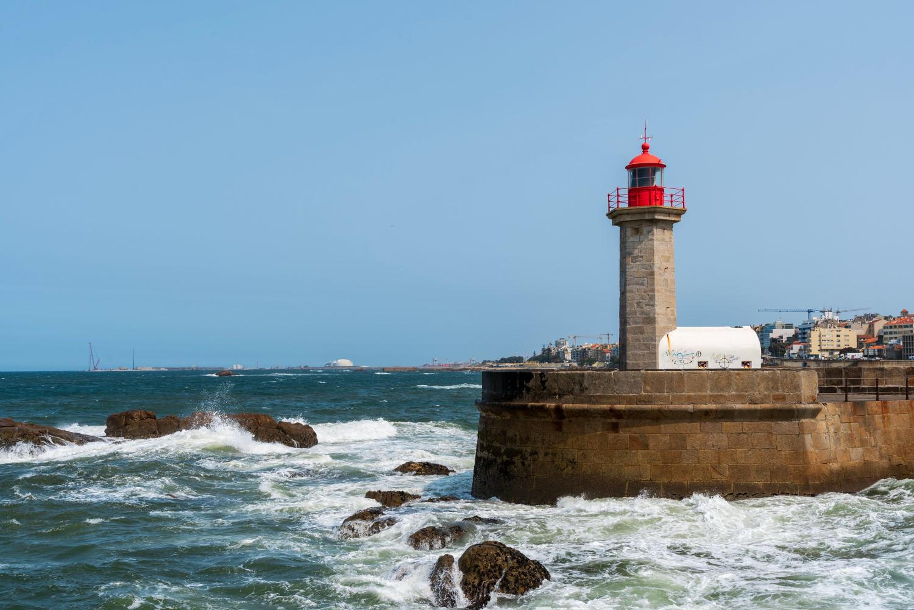 Oceanfront Villa Near Porto Historical Centre