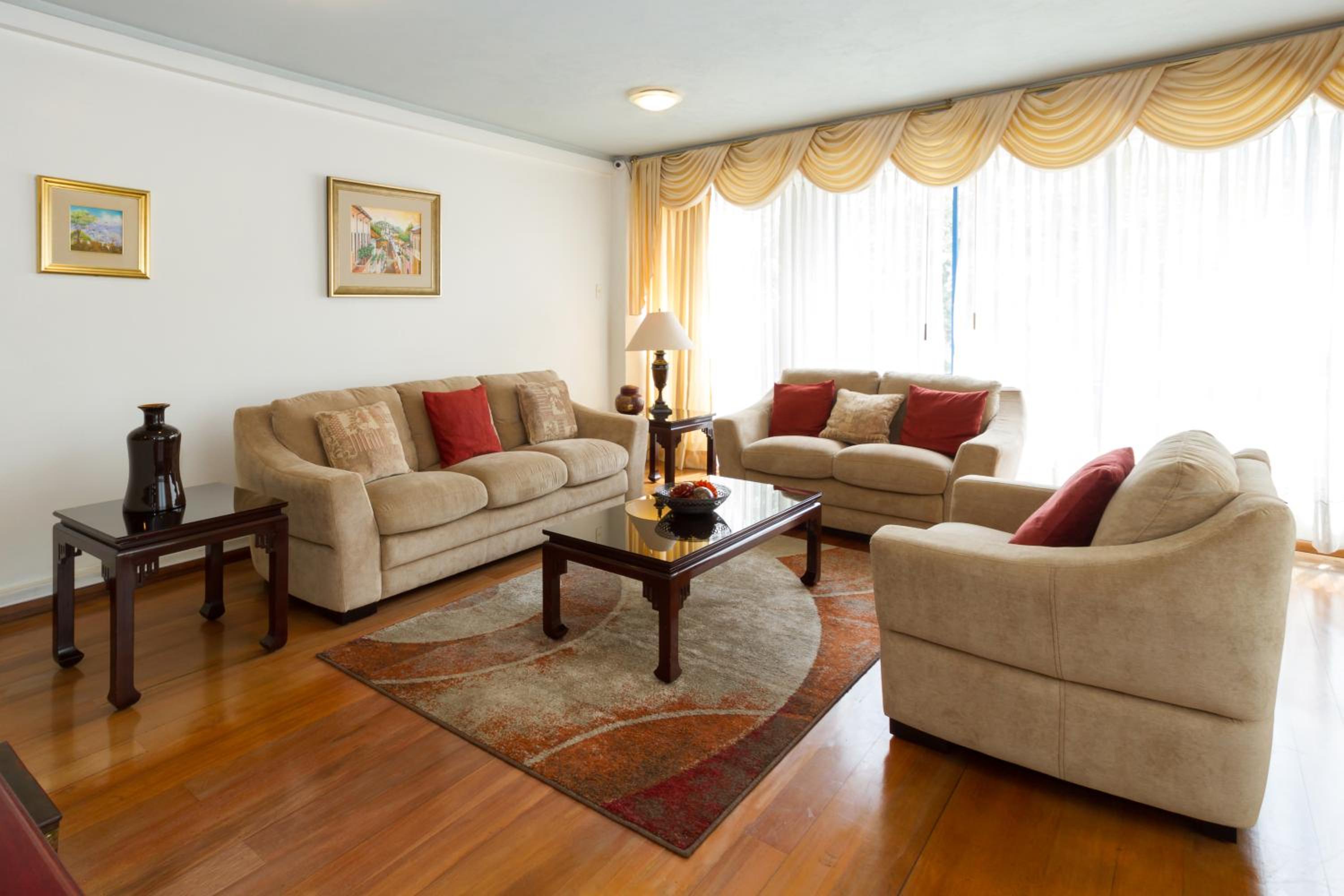 Suites Metropoli