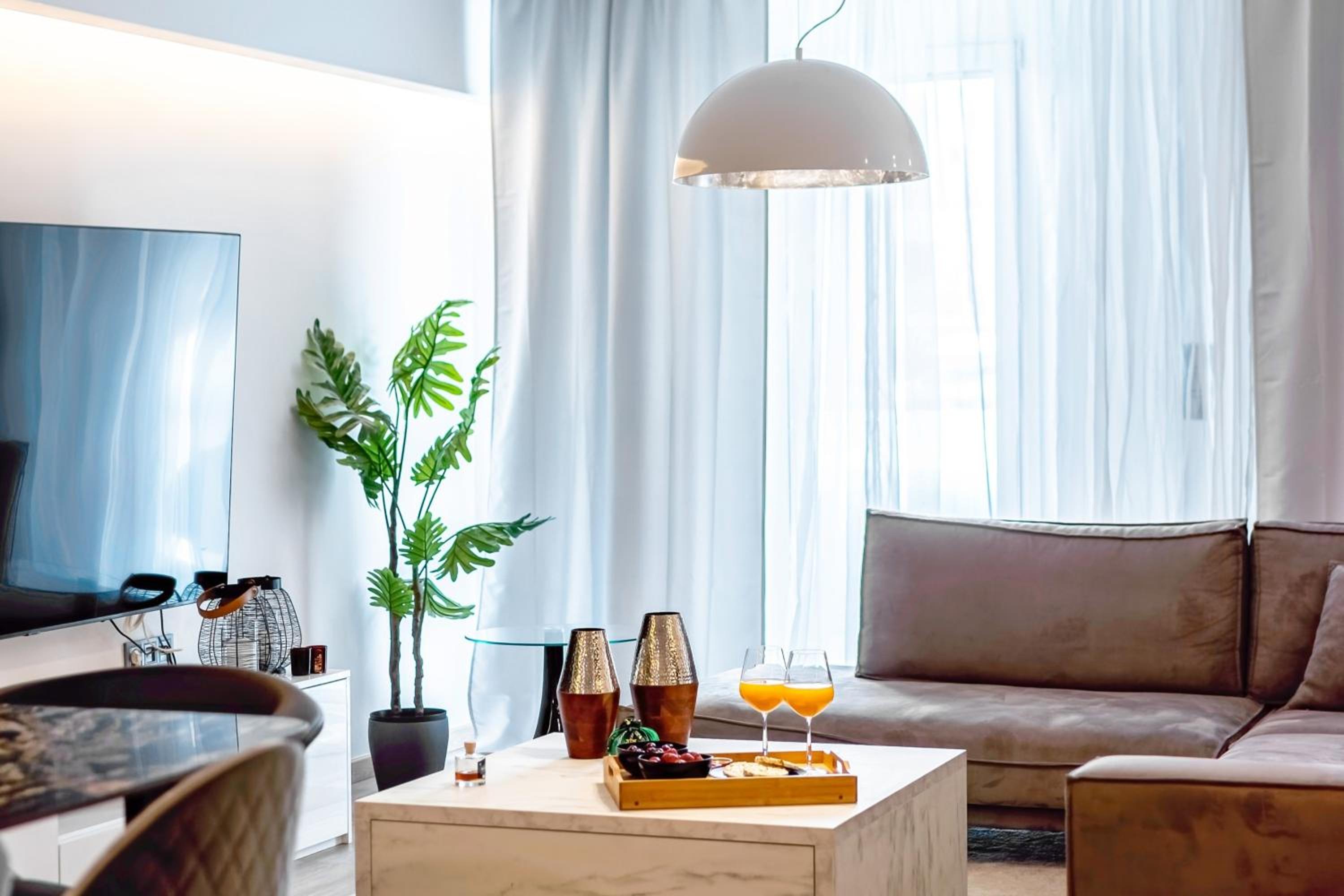 Luxury 3-bedroom Apartment Athens Nea Smirni