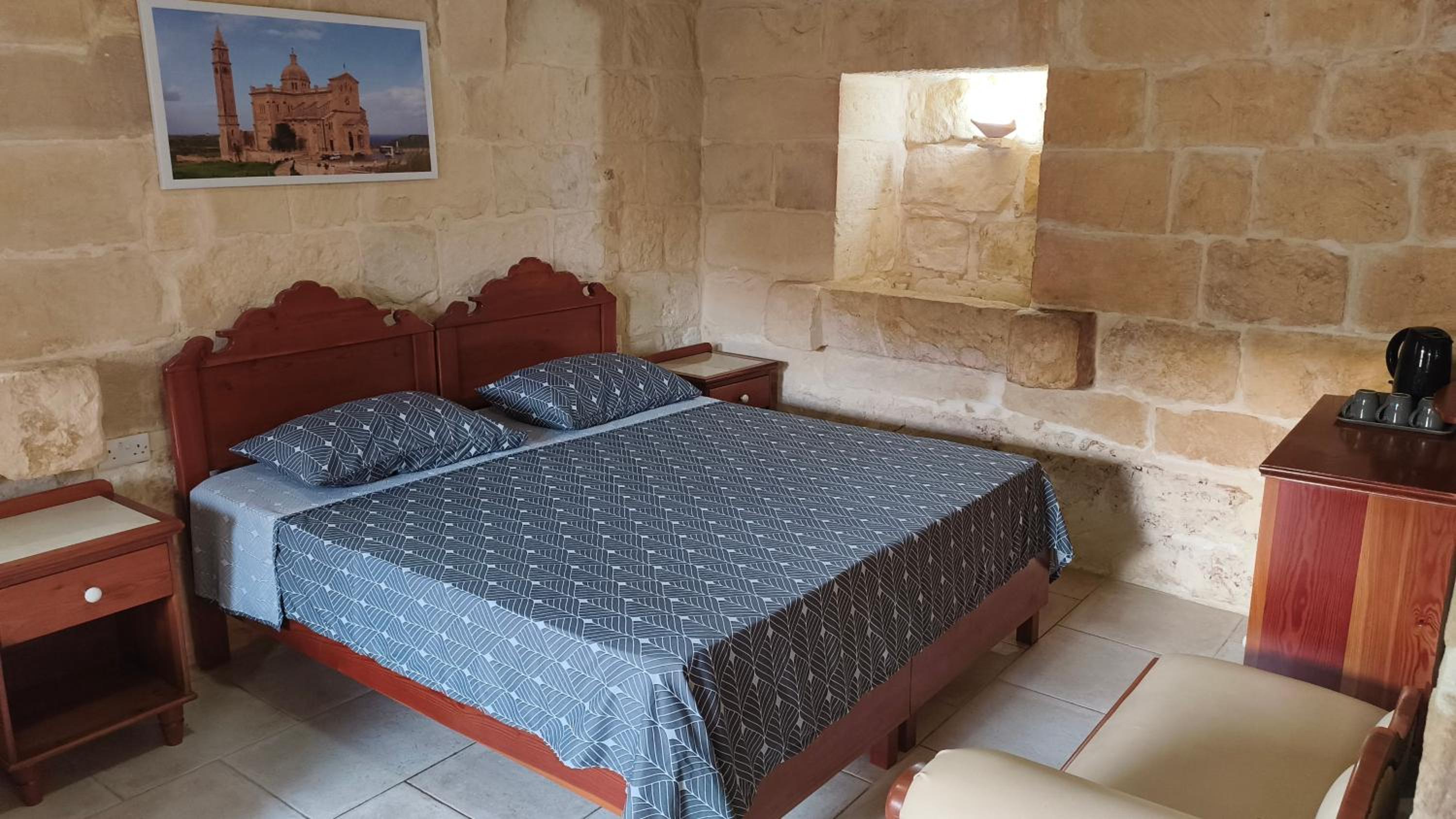 Historic Farmhouse close to San Blass Beach with Courtyard, Kitchen Terrace and Rooftop Pool