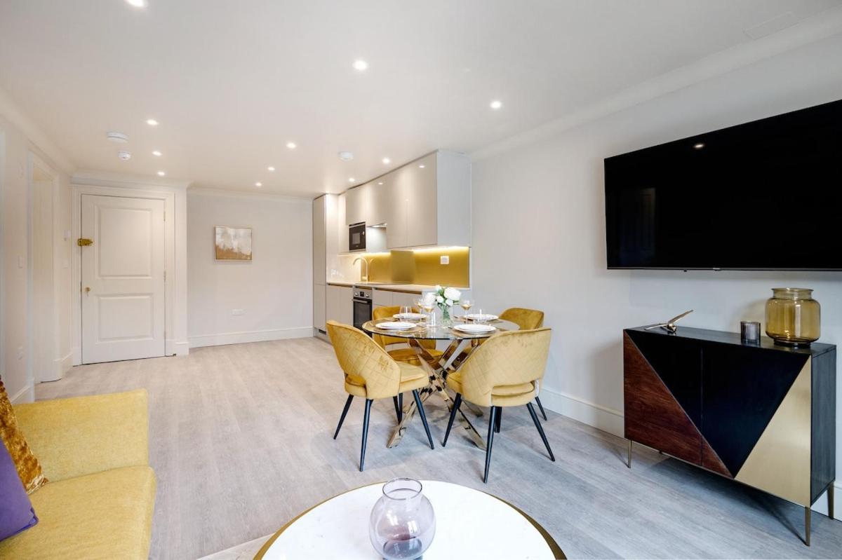Hyde Park Suites-5