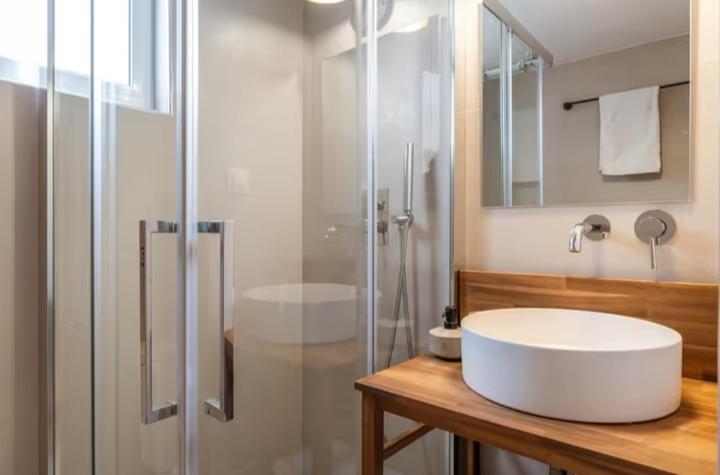 Meliti apartment kalamata Serenity and Luxury by the Sea