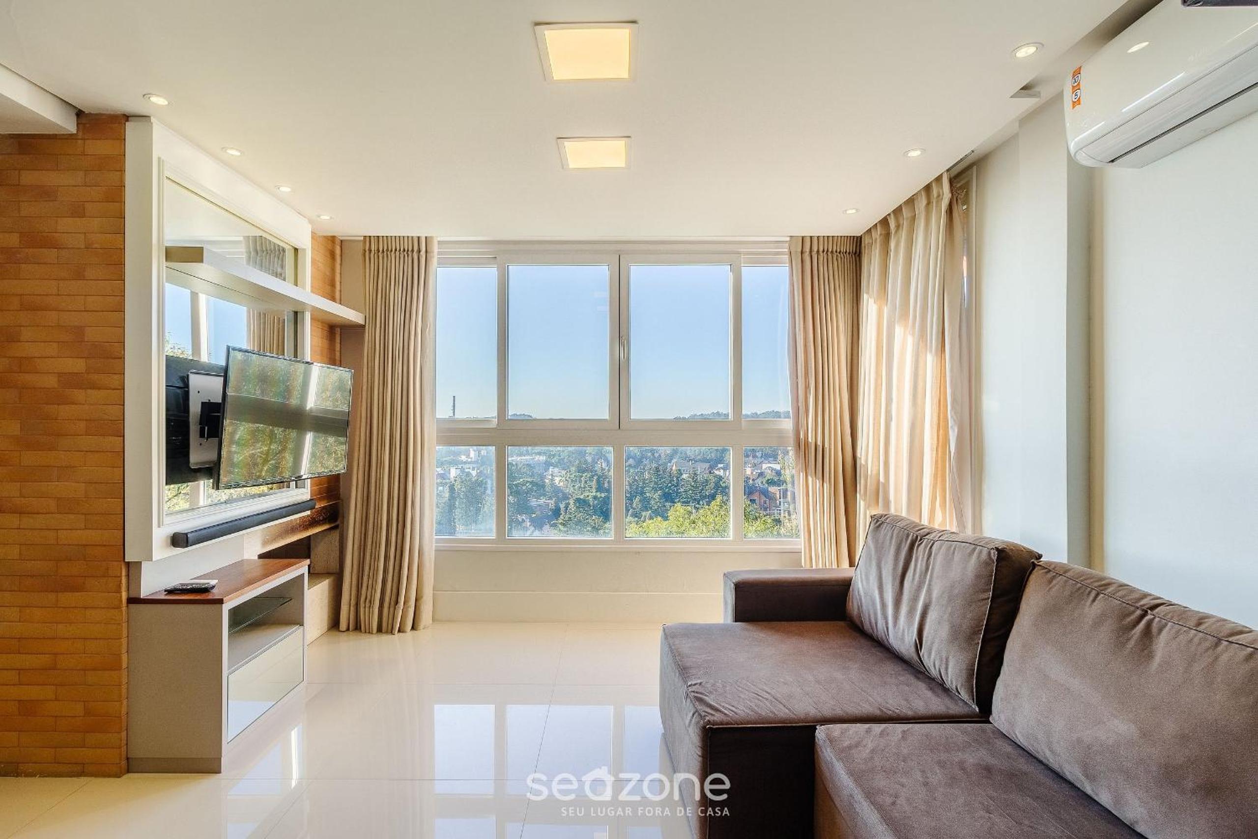 Apt w/ BBQ, 3 bedr, 700 m from Lago Negro ALT0402