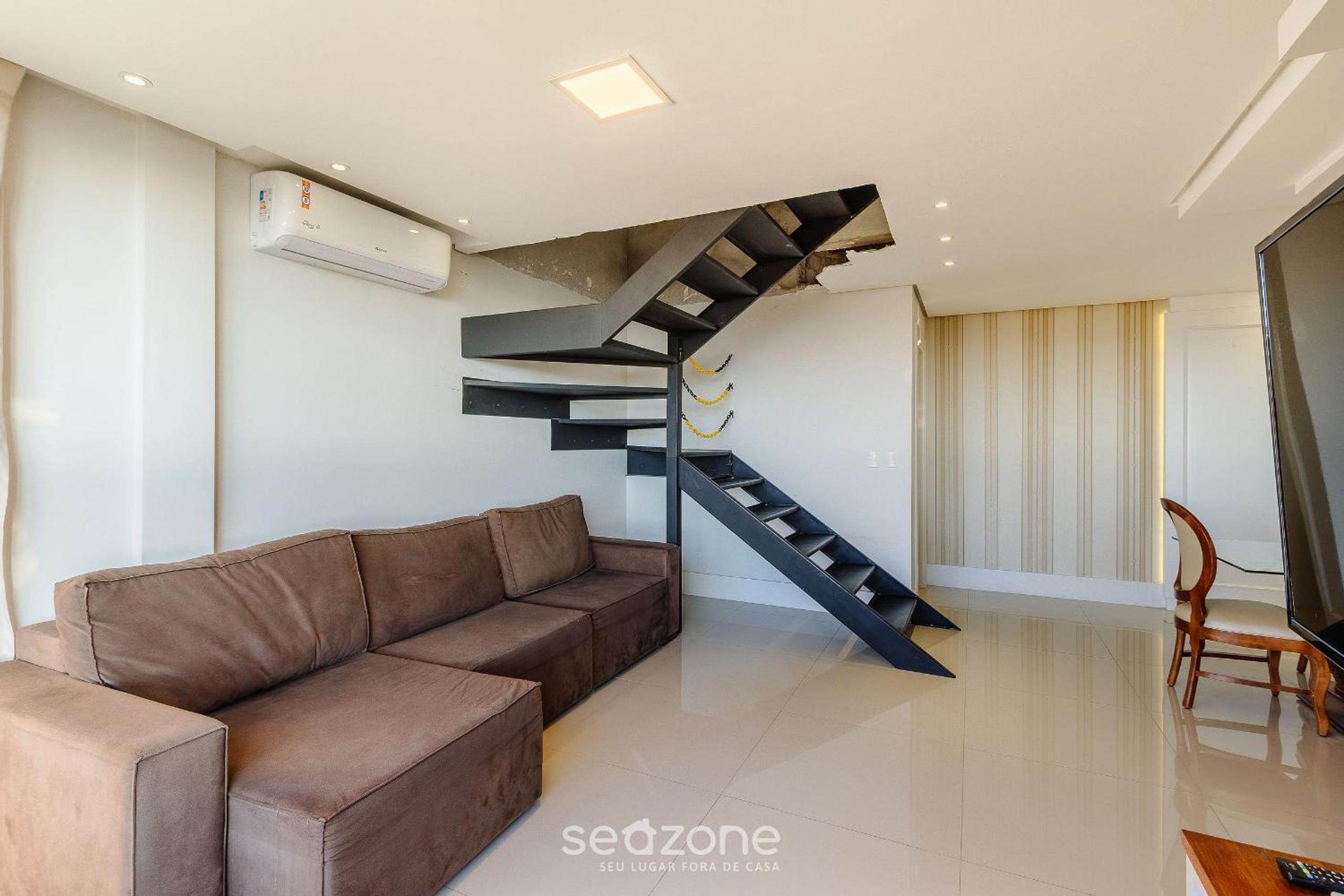 Apt w/ BBQ, 3 bedr, 700 m from Lago Negro ALT0402