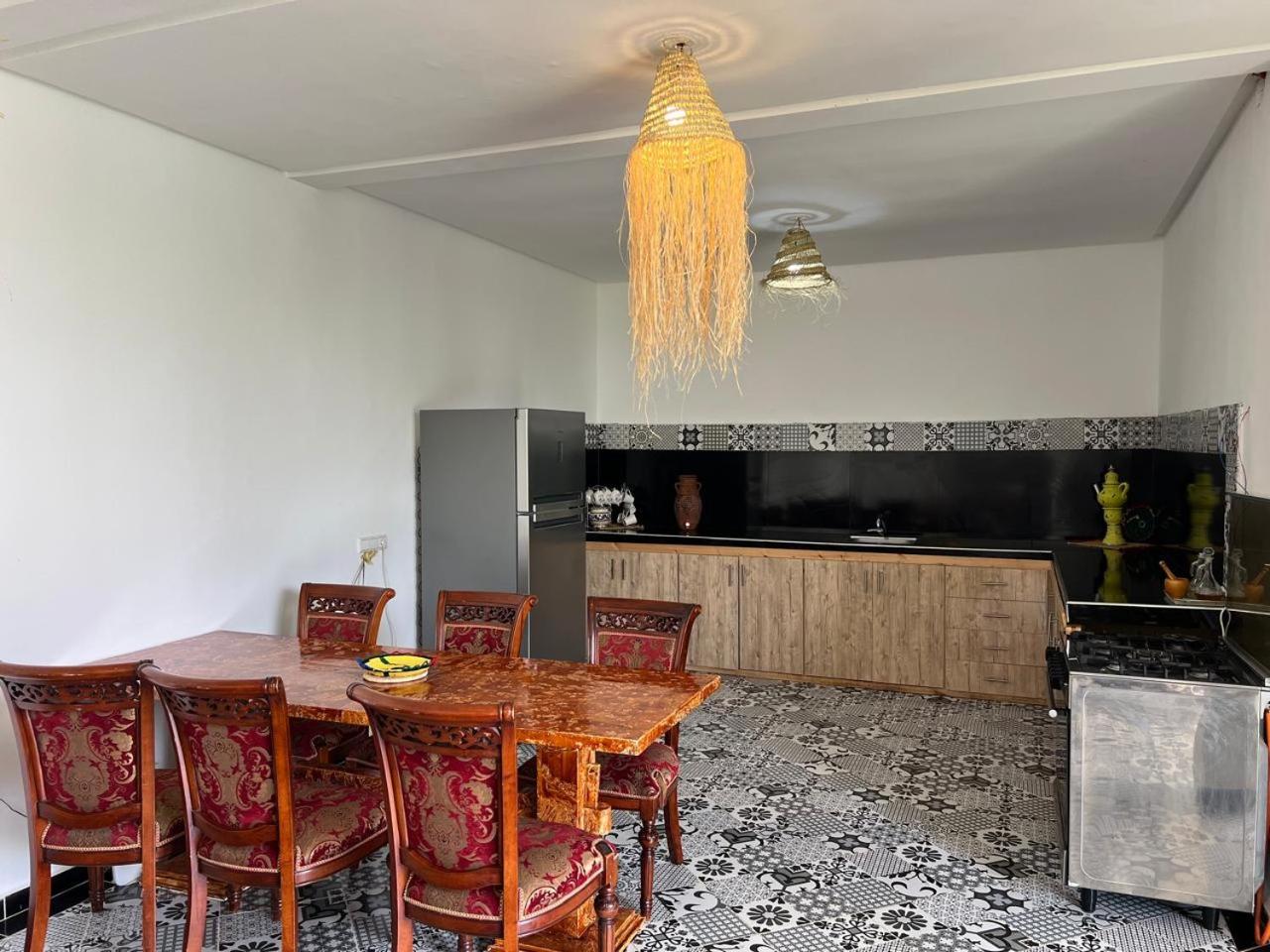 Villa familiale, piscine privée sans vis-à-vis