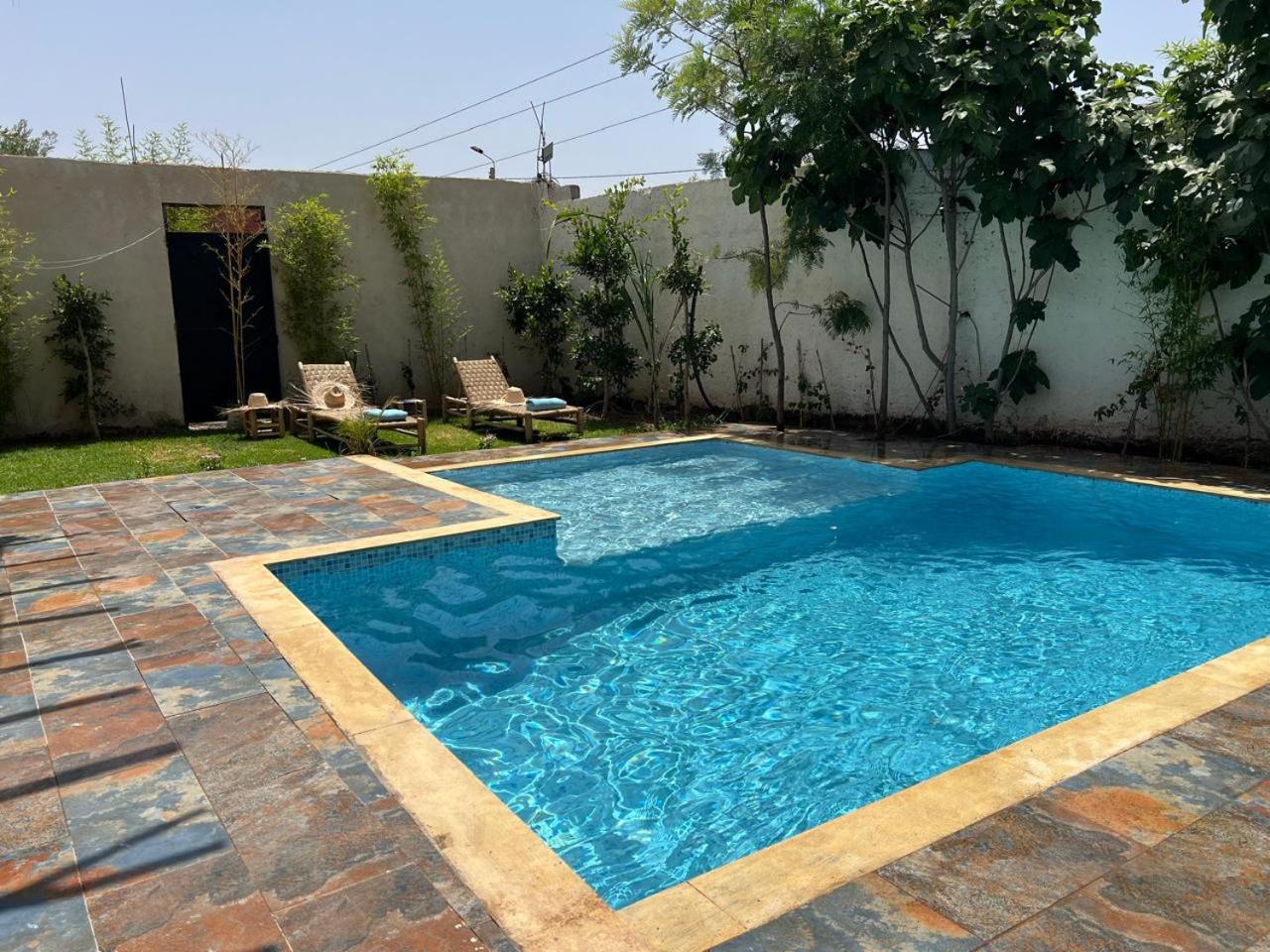 Villa familiale, piscine privée sans vis-à-vis