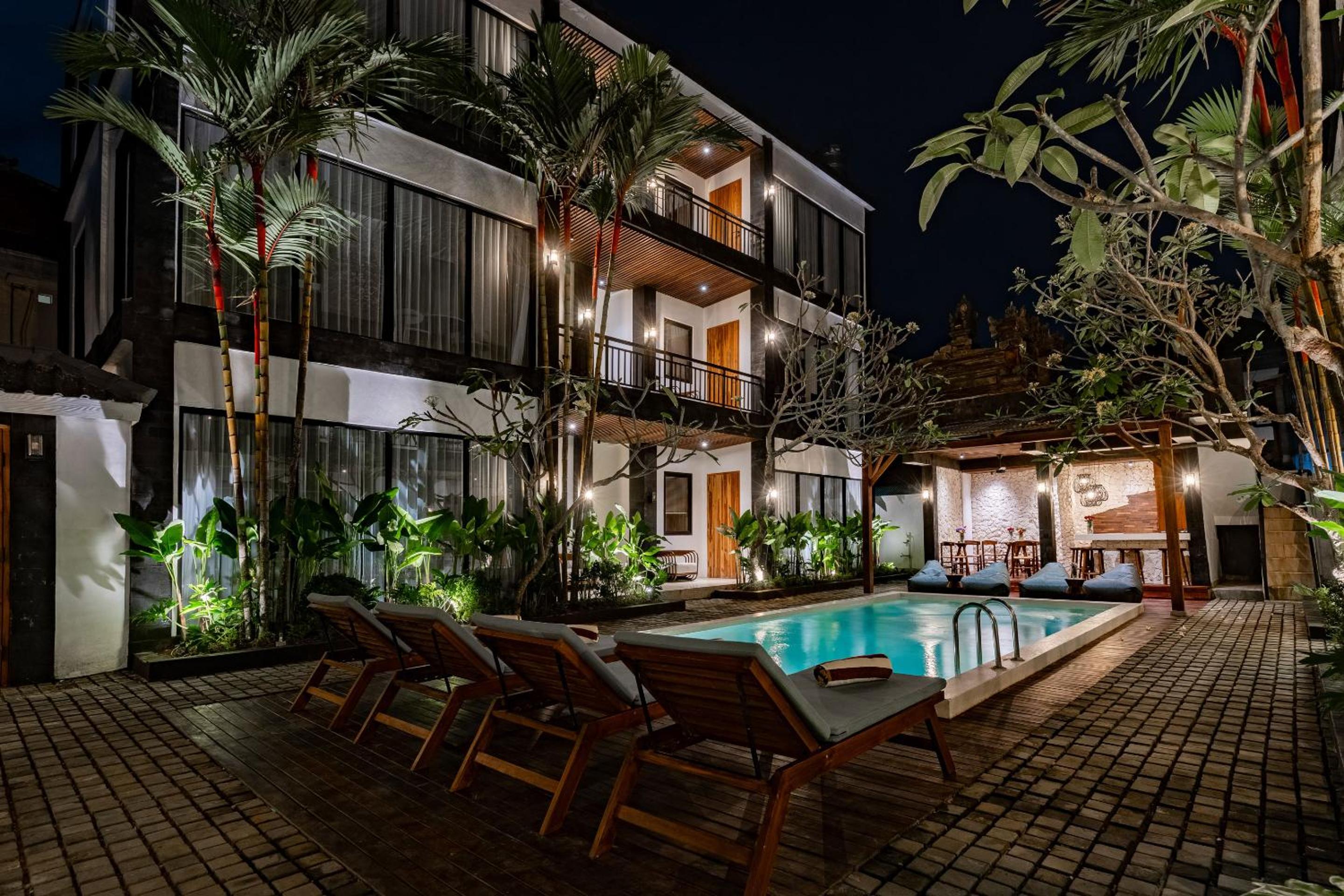 Sebelas Apartments by EVDEkimi - The Residence with Authentic Cafe in Ubud Center