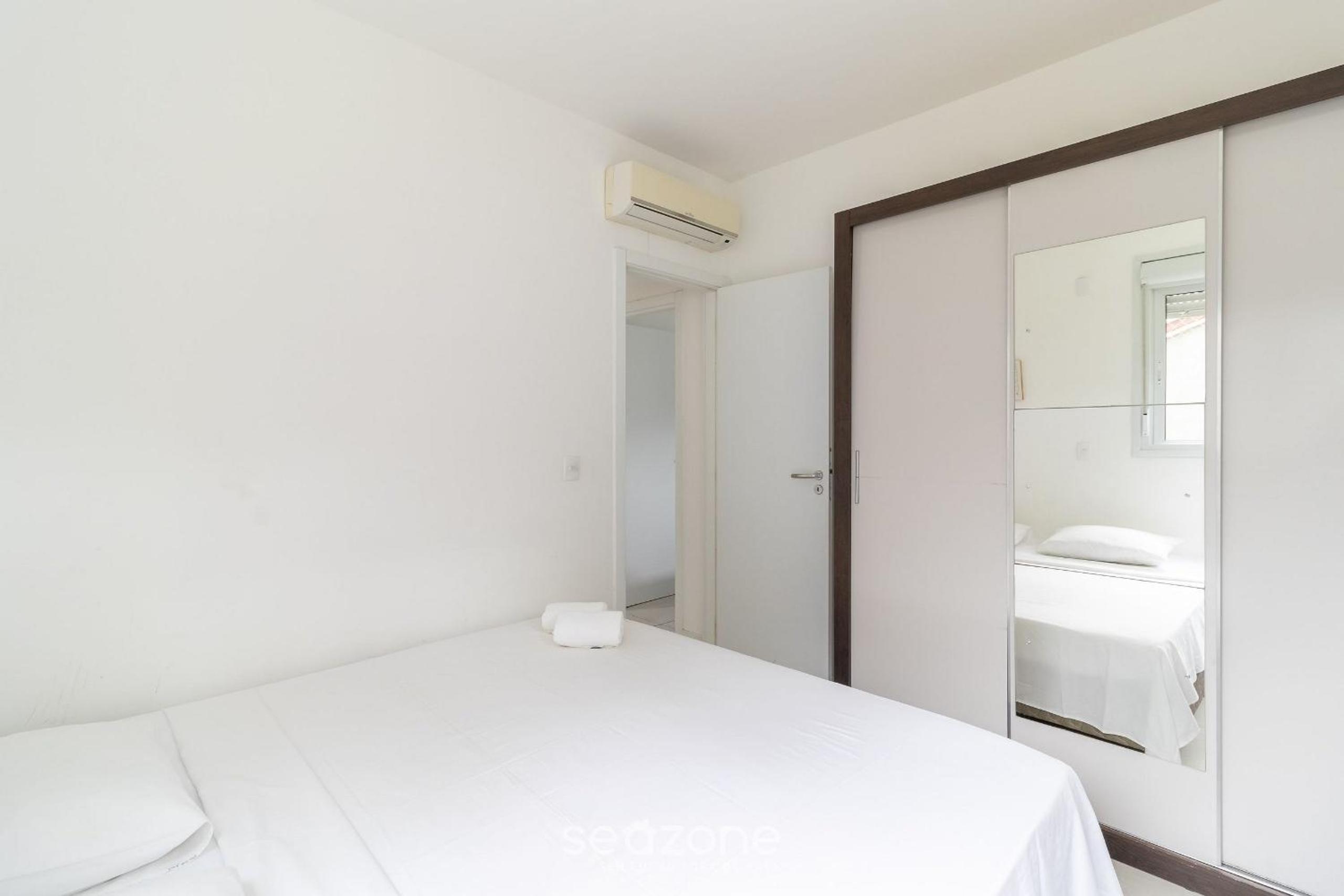 Apt w/balcony and BBQ 150m from the beach SDP0206