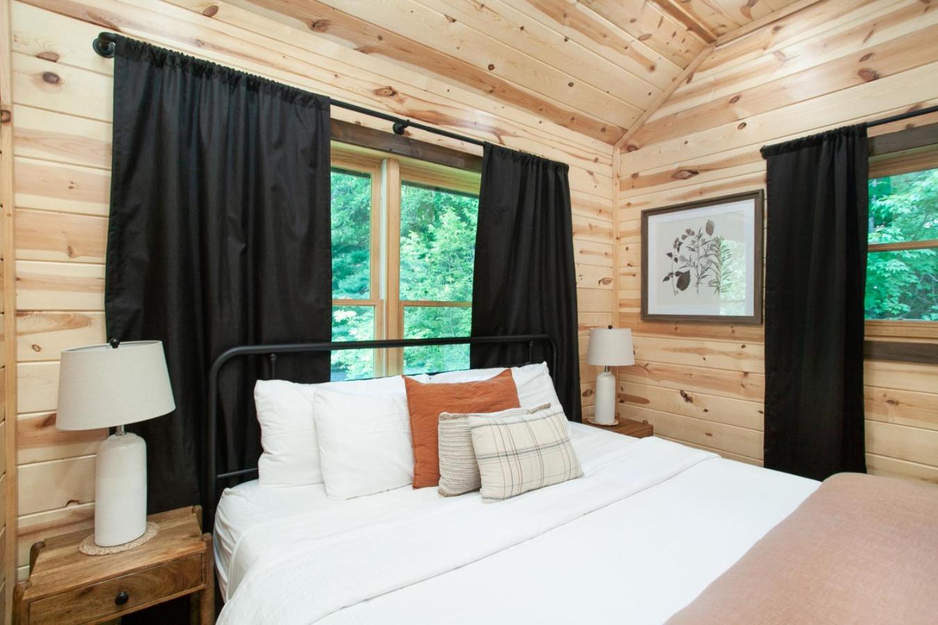 Smoky Ridge Hideaway Views Hot Tub Game Room