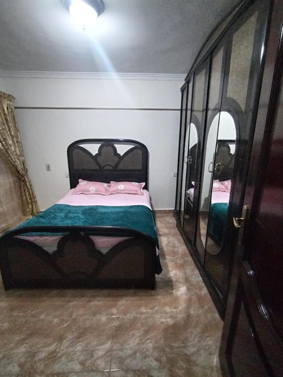 Maadi Grand City Families only