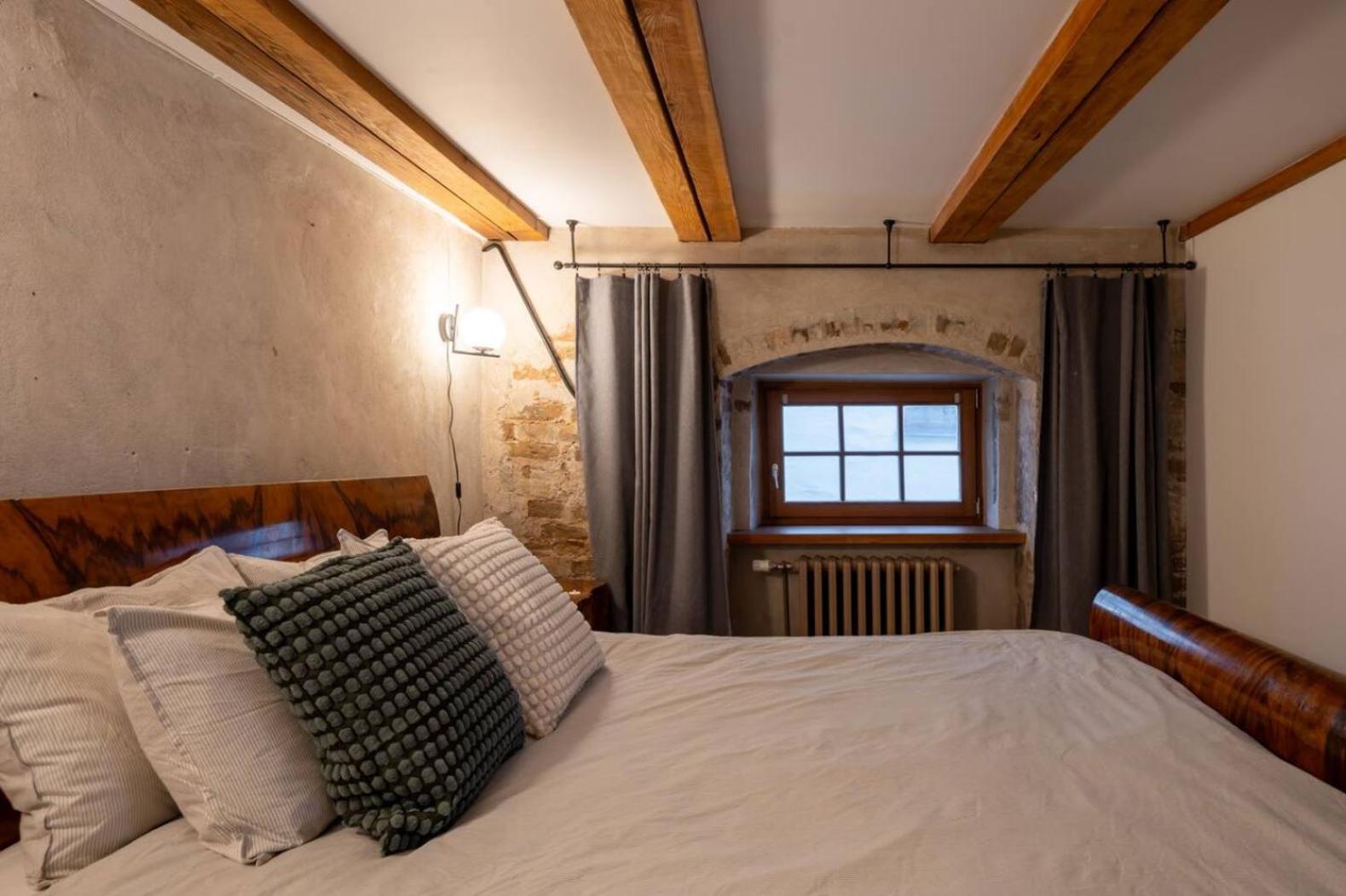 Old town Loft duplex, 24h7d self check in Loft