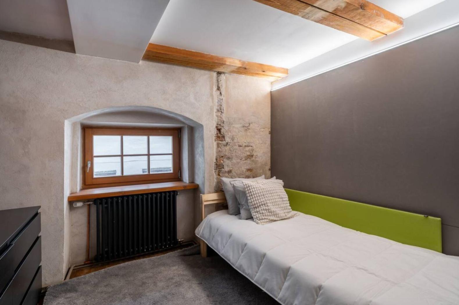 Old town Loft duplex, 24h7d self check in Loft