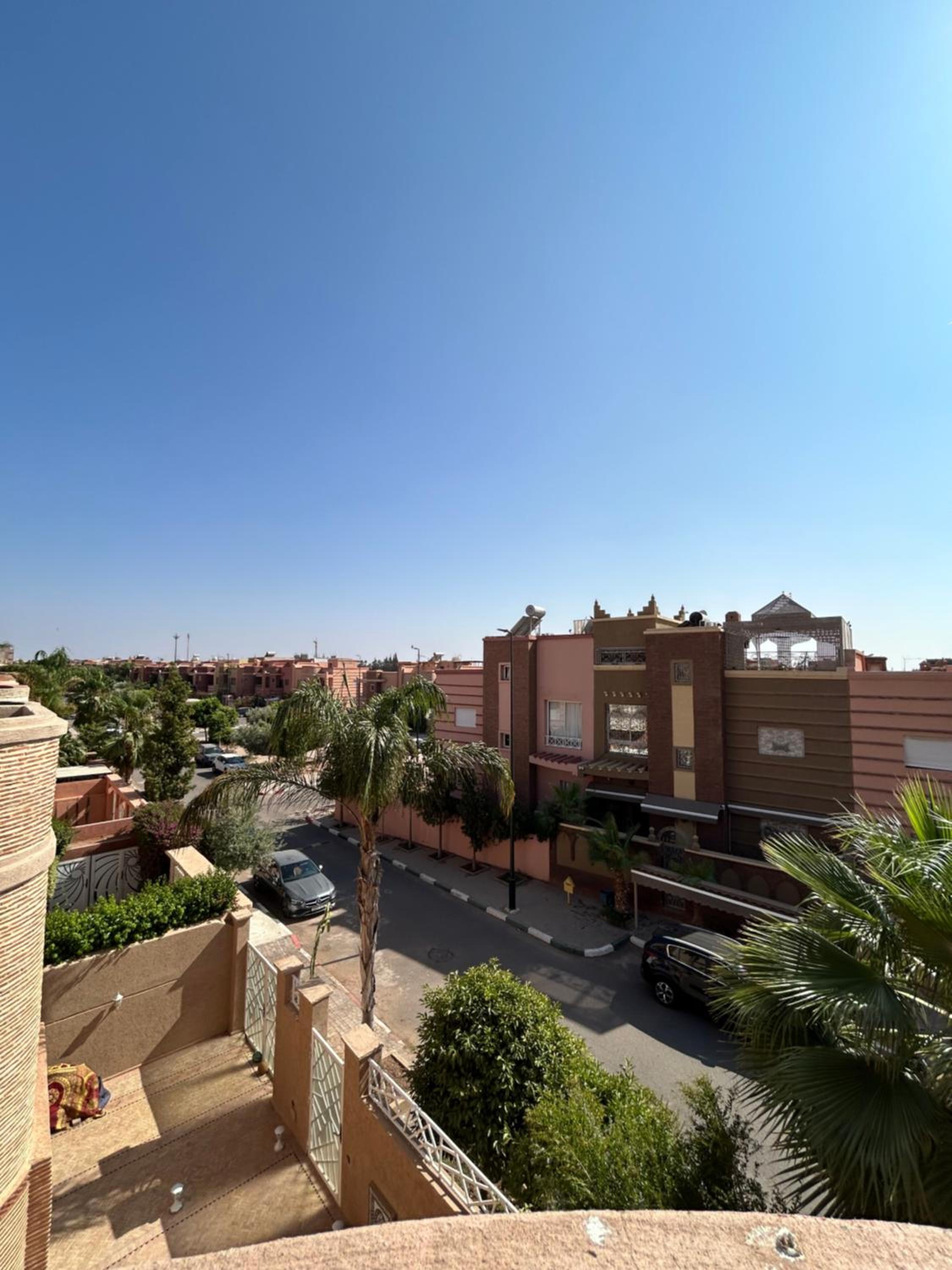 Villa moderne avec jacuzzi & jardin - Marrakech