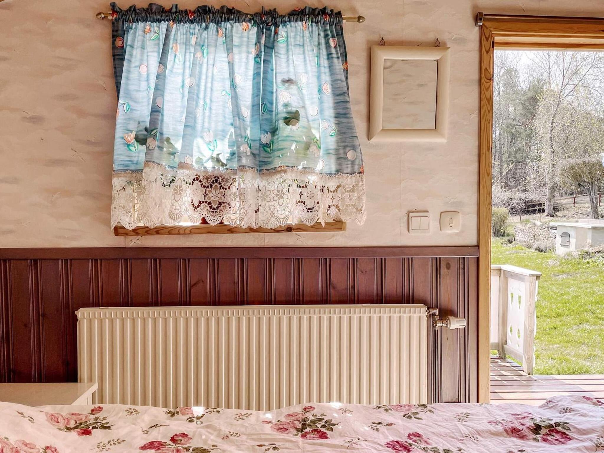 Charming Garden Cottage in Levide