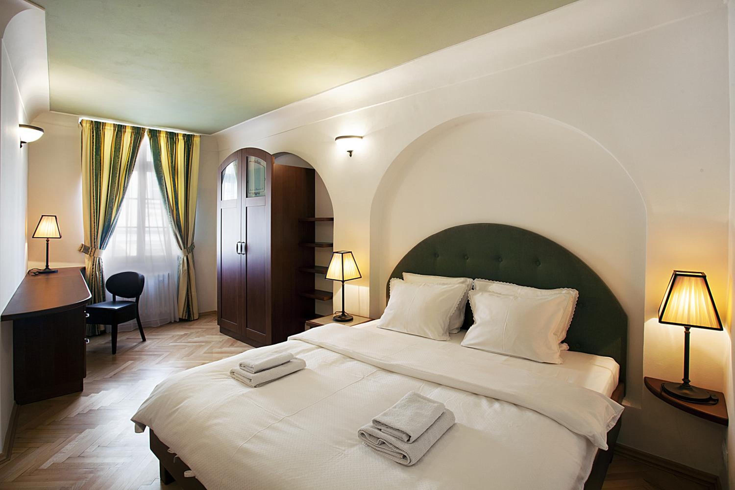 Residence Thunovska