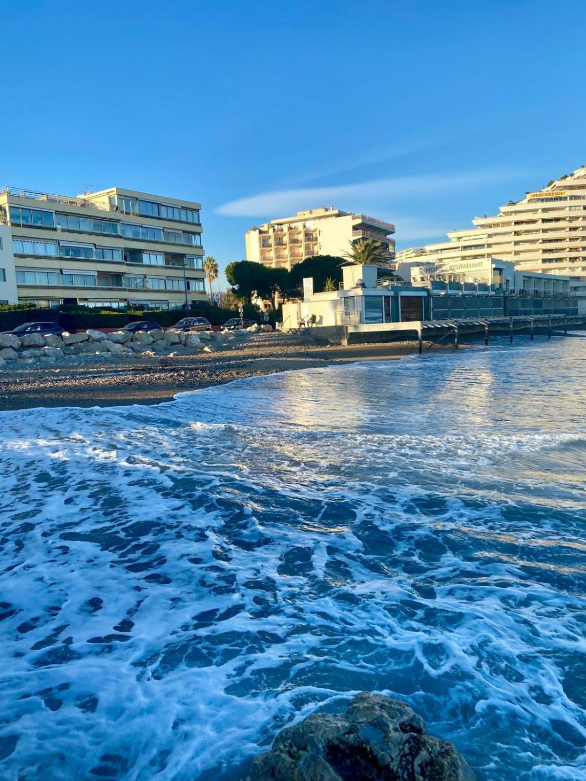 Studio Azur face à la mer - Parking privé