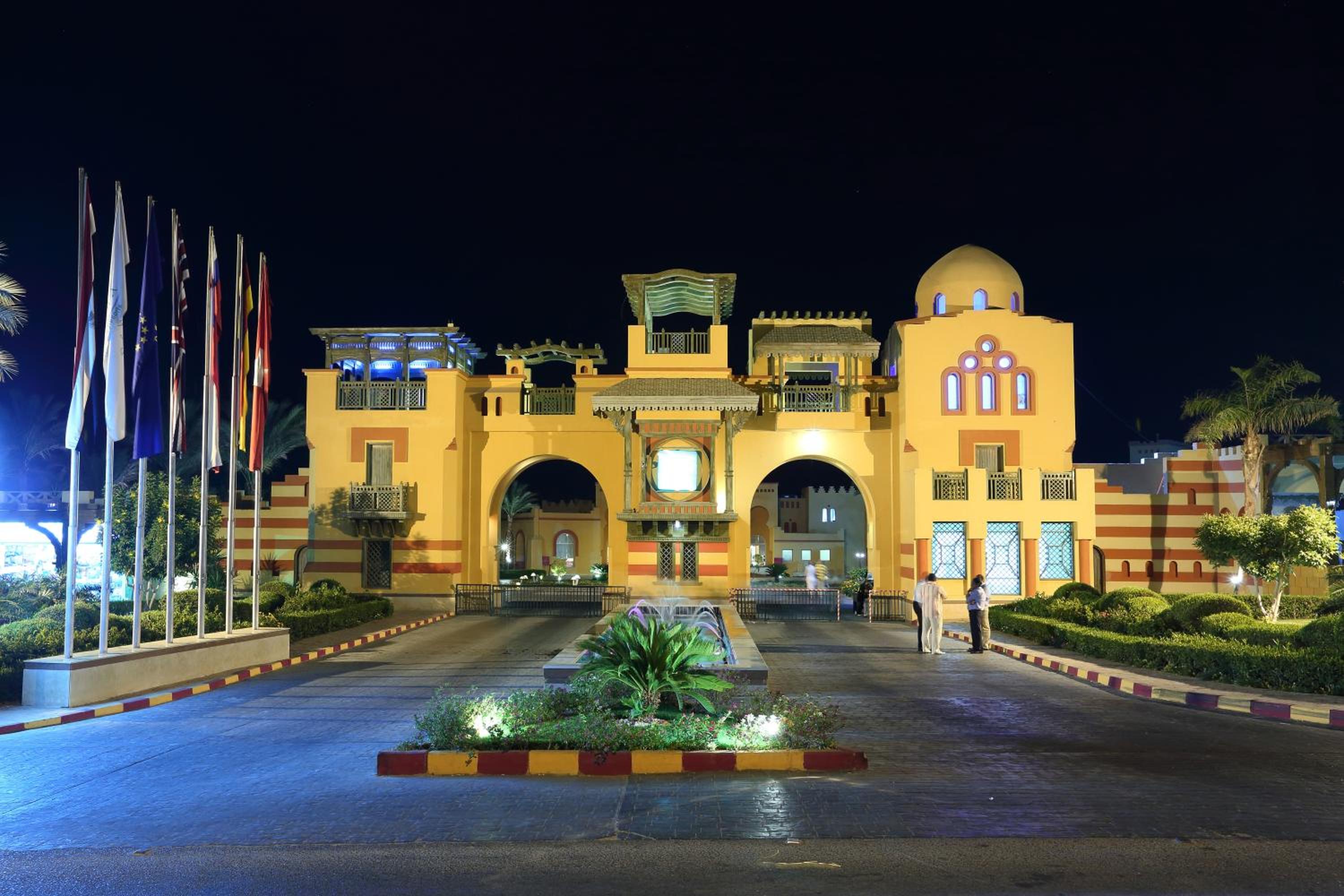 Rehana Royal Beach Resort - Aquapark & Spa - Family & Couples Only - Premium Ultra All-Inclusive 24H