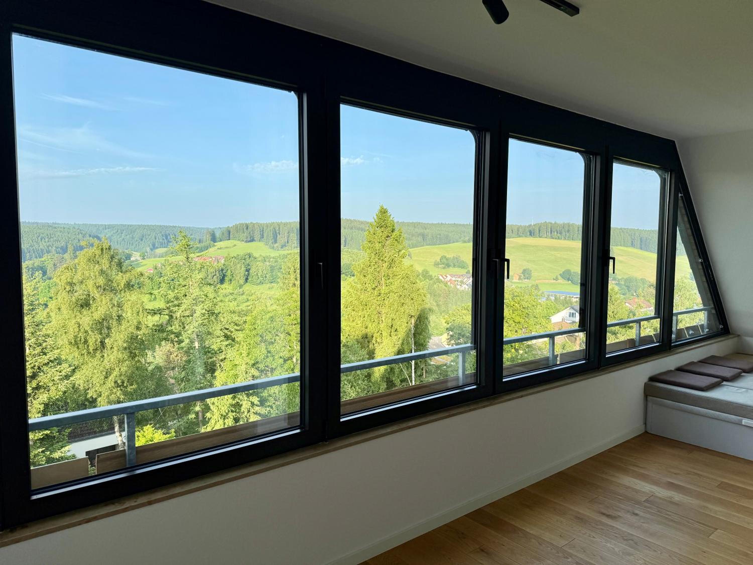 Moderne Loft im Schwarzwald mit Pool und Sauna