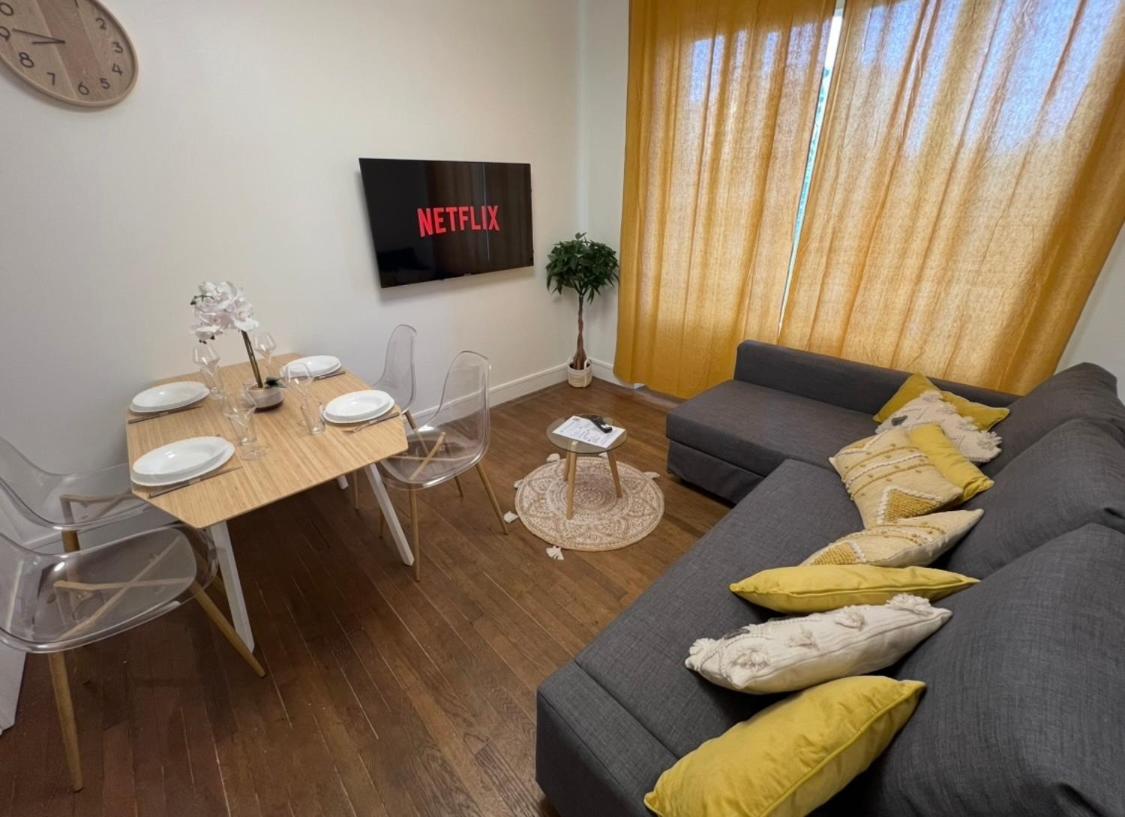 PARIS-MONTROUGE Magnifique Studio Appartement de 35m2 - très cosy pour 1 à 6 personnes refait à neuf - ENTIRE APARTMENT LUXURIOUS AND WARM - Montrouge Pari