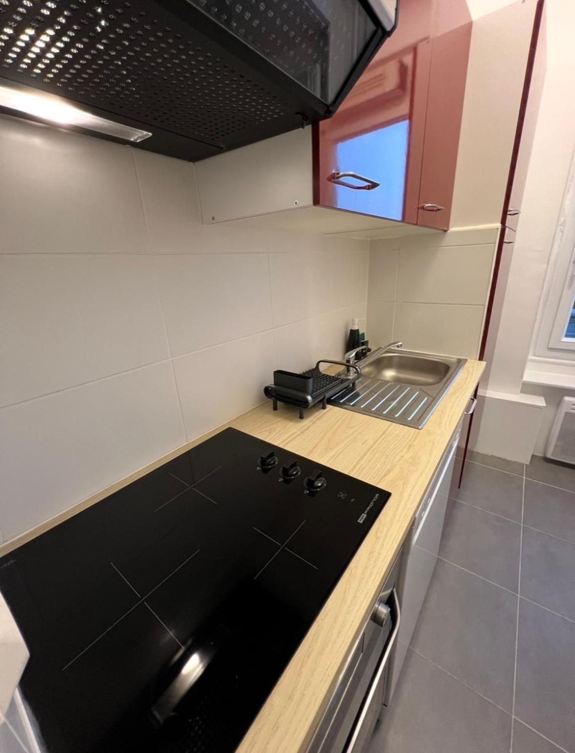 PARIS-MONTROUGE Magnifique Studio Appartement de 35m2 - très cosy pour 1 à 6 personnes refait à neuf - ENTIRE APARTMENT LUXURIOUS AND WARM - Montrouge Pari