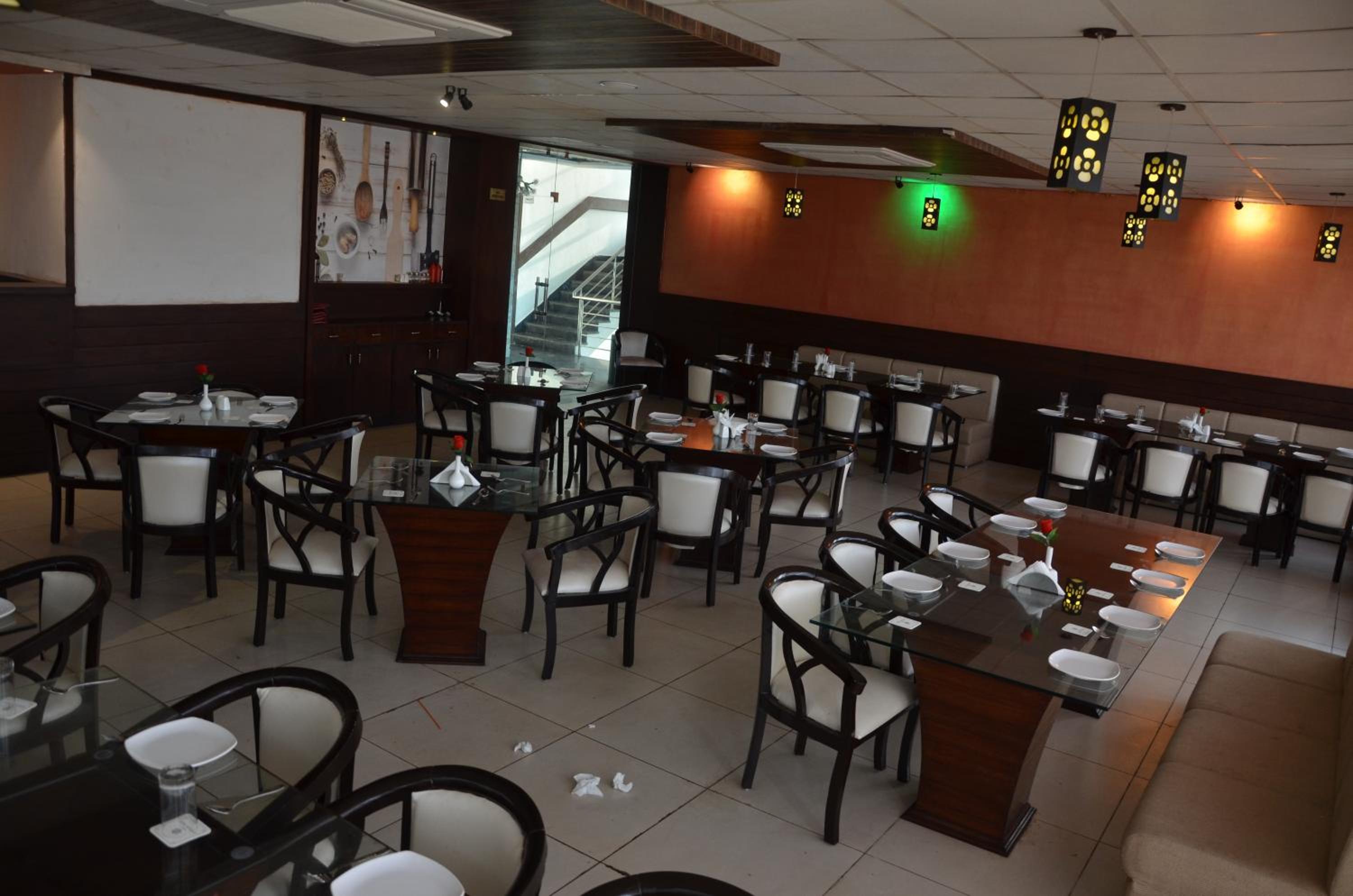 Food & Beverage