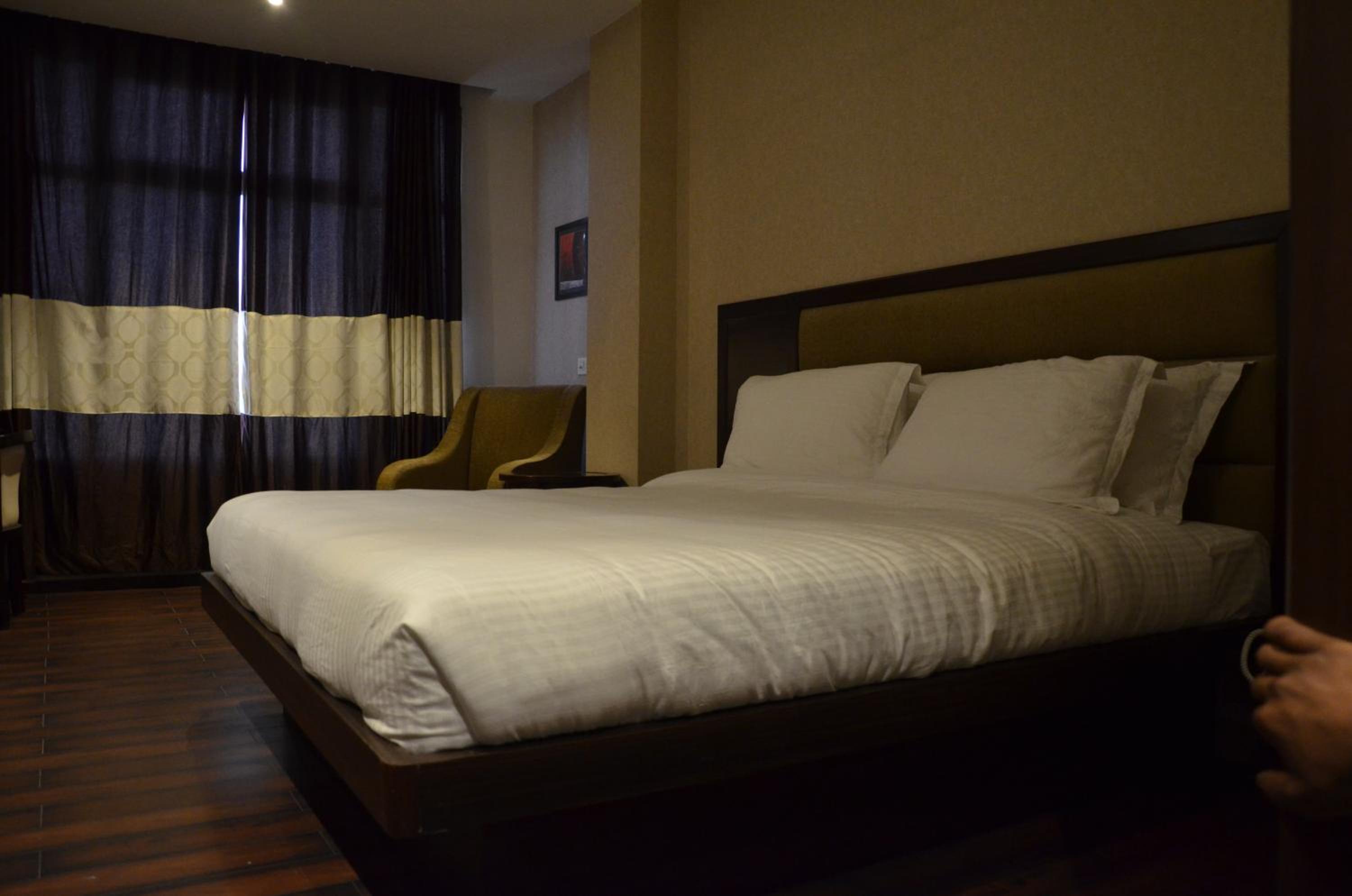hotel room