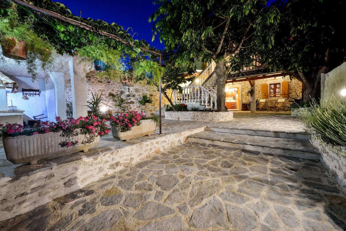 Hotel Holiday Home Sudinjevi Dvori