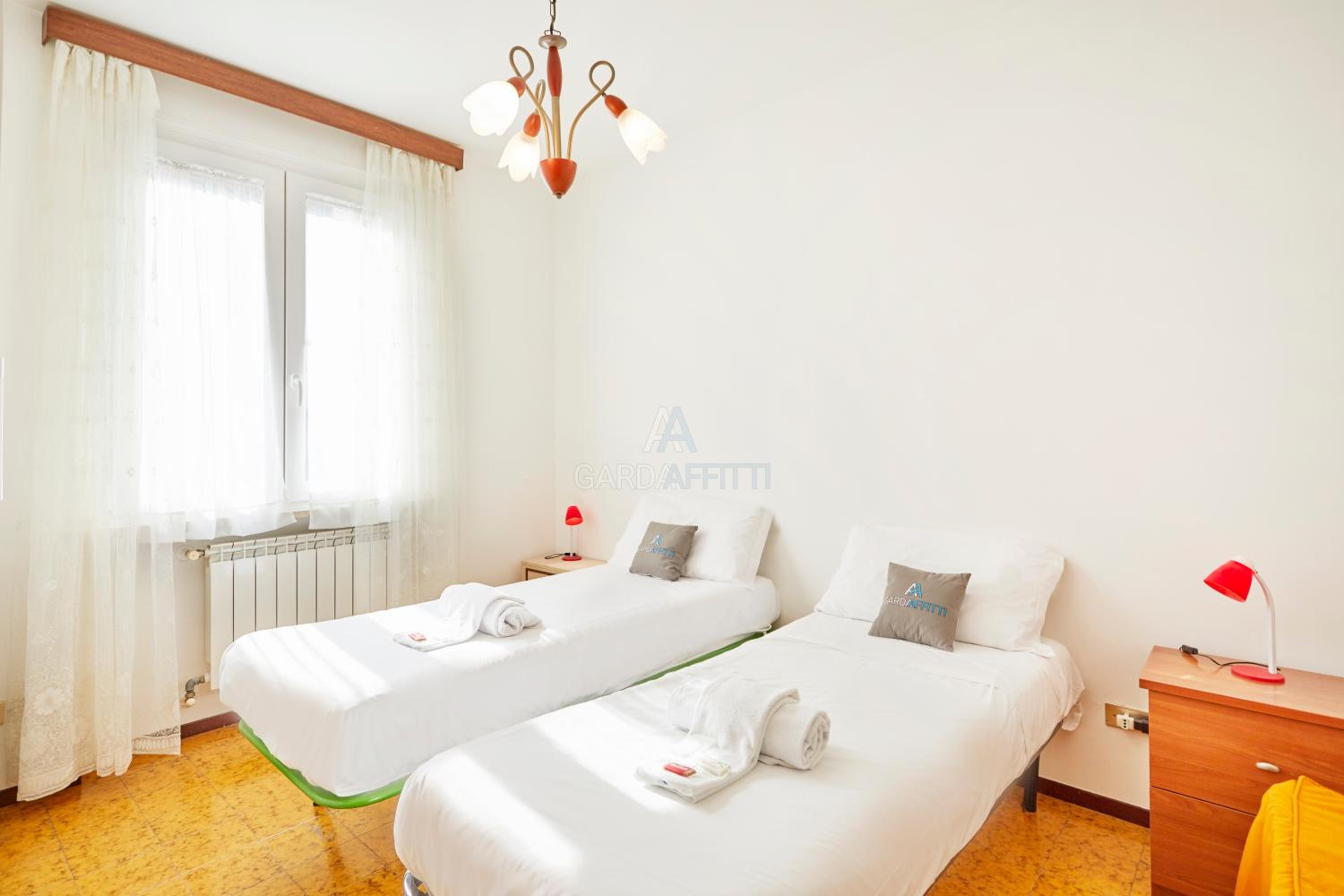 Achille Apartment - Comfort a 100m dal Lago