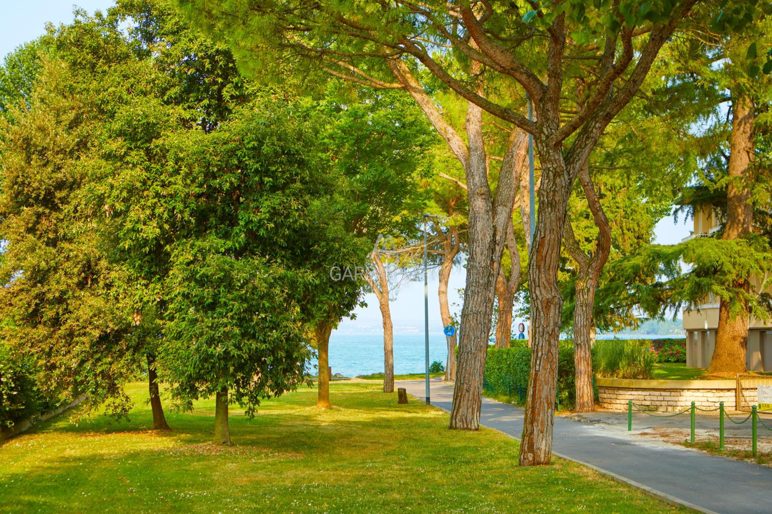 Achille Apartment - Comfort a 100m dal Lago