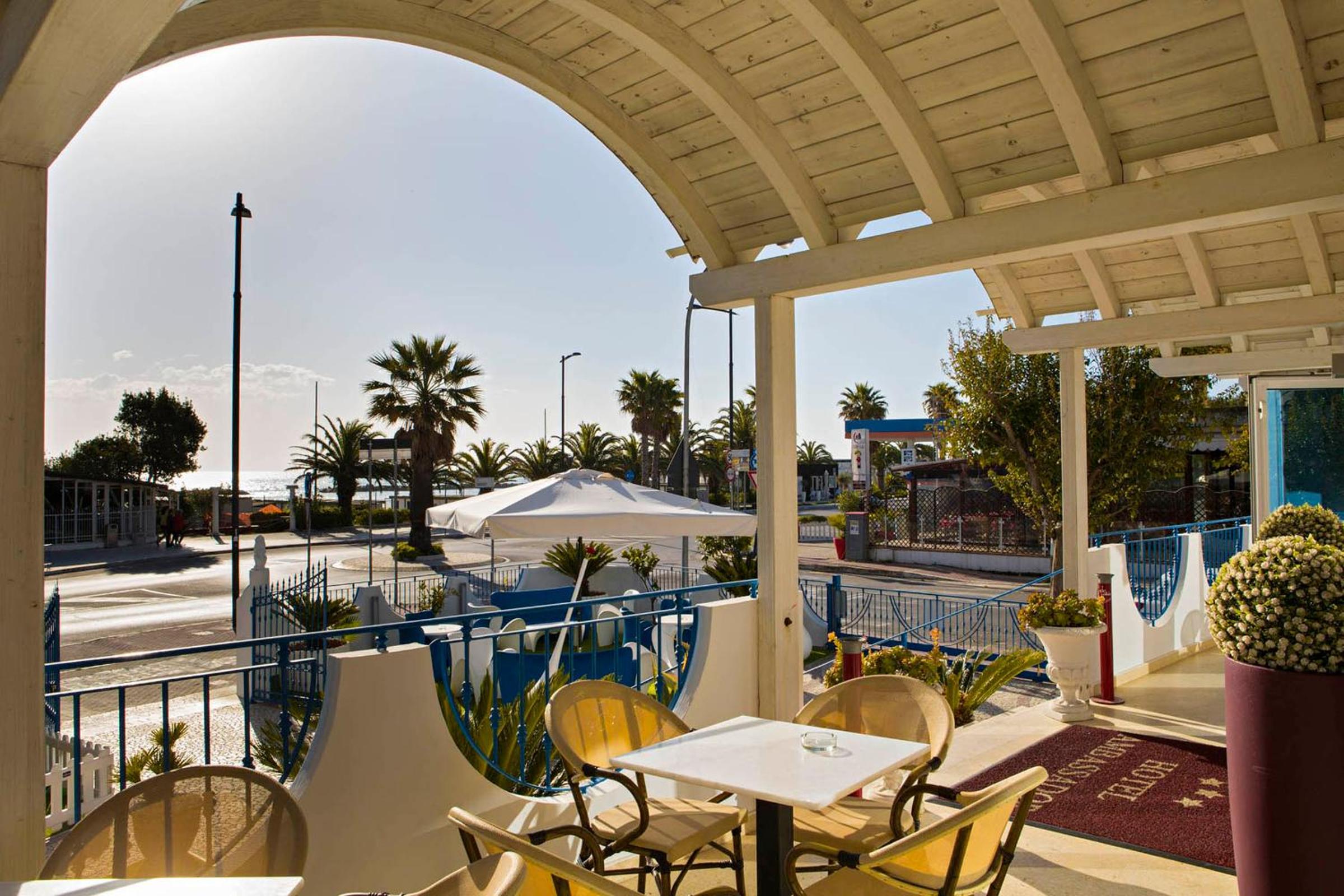 Hotel Ambassador