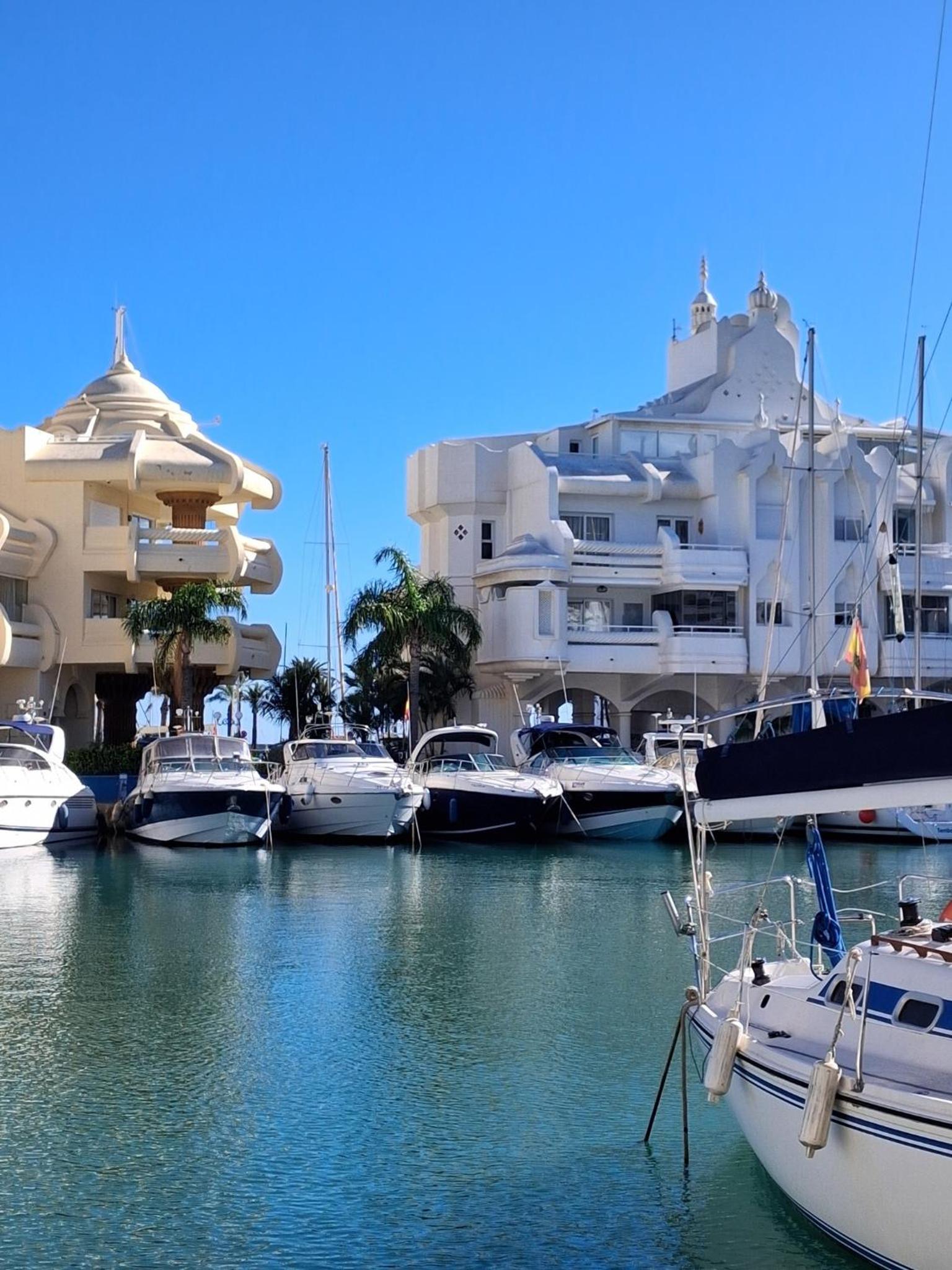 Precioso Apartamento con vista al mar en Benalmádena