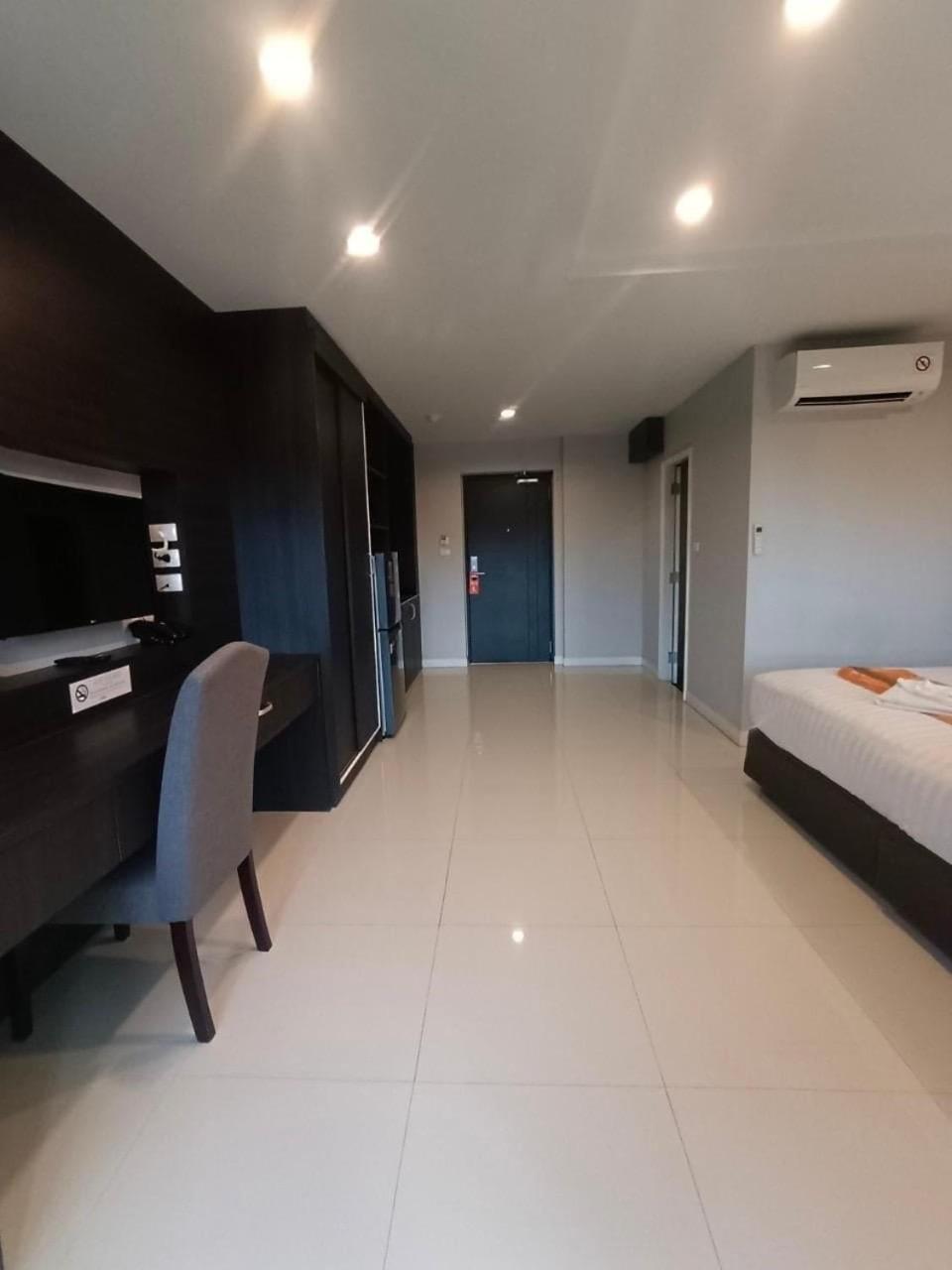 NNA 30 Sqm Studio Beach 700 m