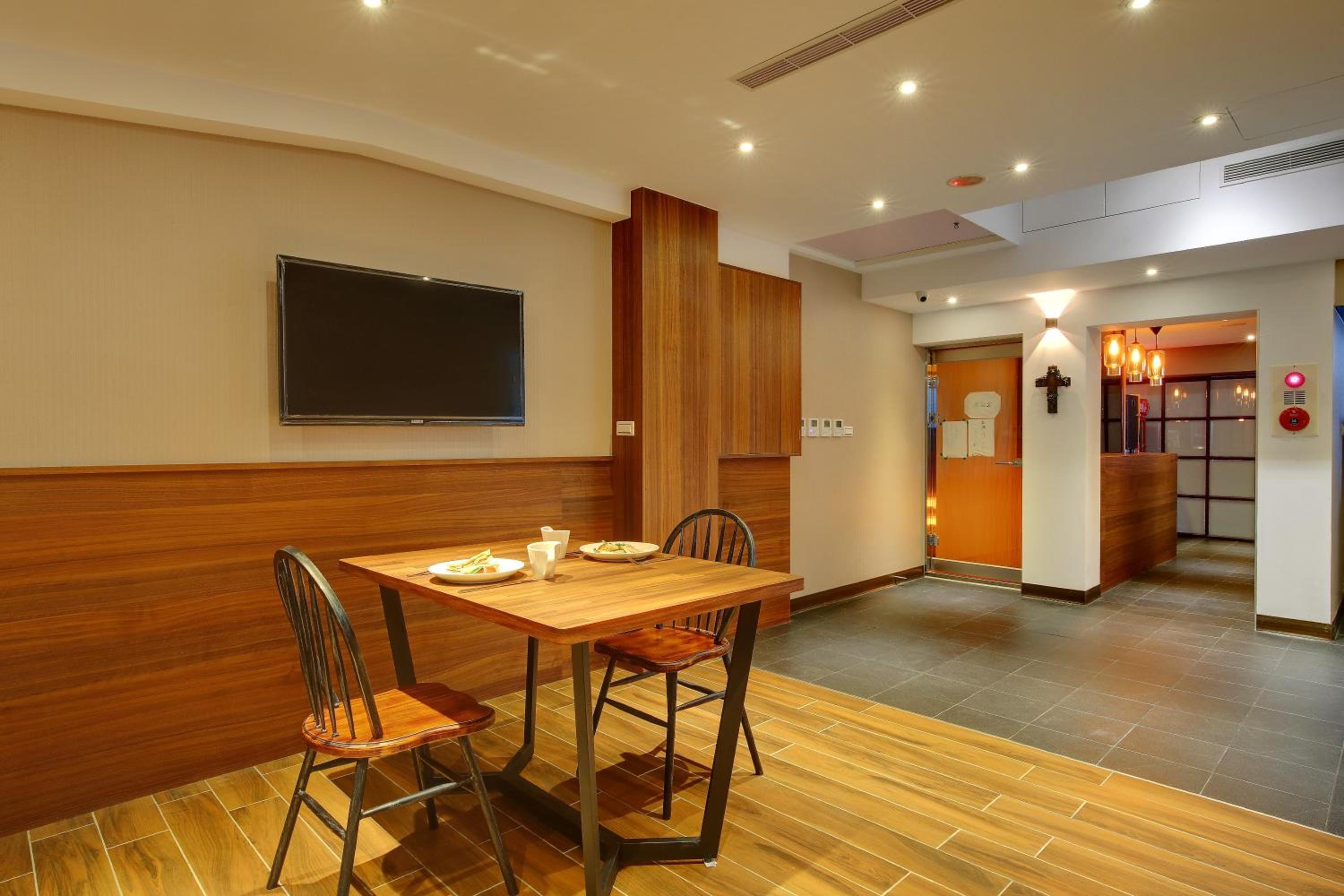 Bayman Hotel